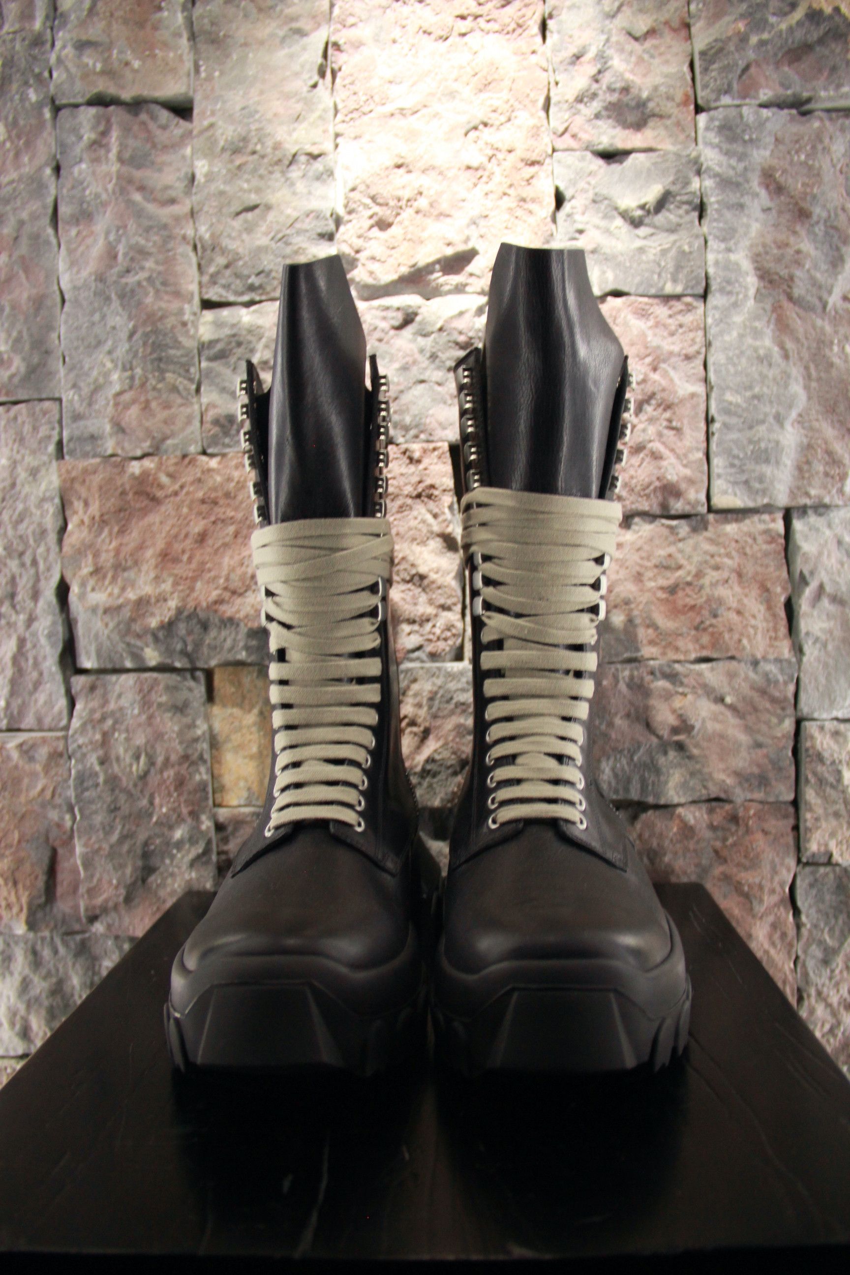 Rick Owens Rick Owens Black High Top Boots Size US 11 / EU 44 - 1 Thumbnail