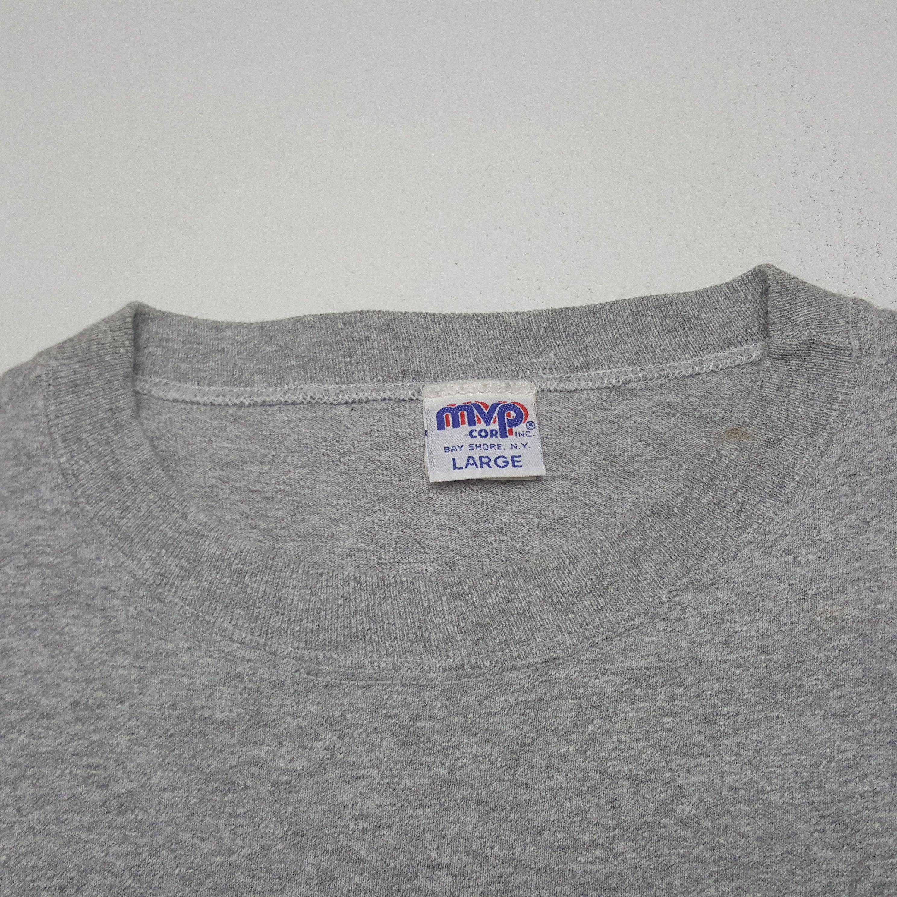 Vintage Vintage 90’s UCLA Athletics Tshirt Size US M / EU 48-50 / 2 - 4 Thumbnail