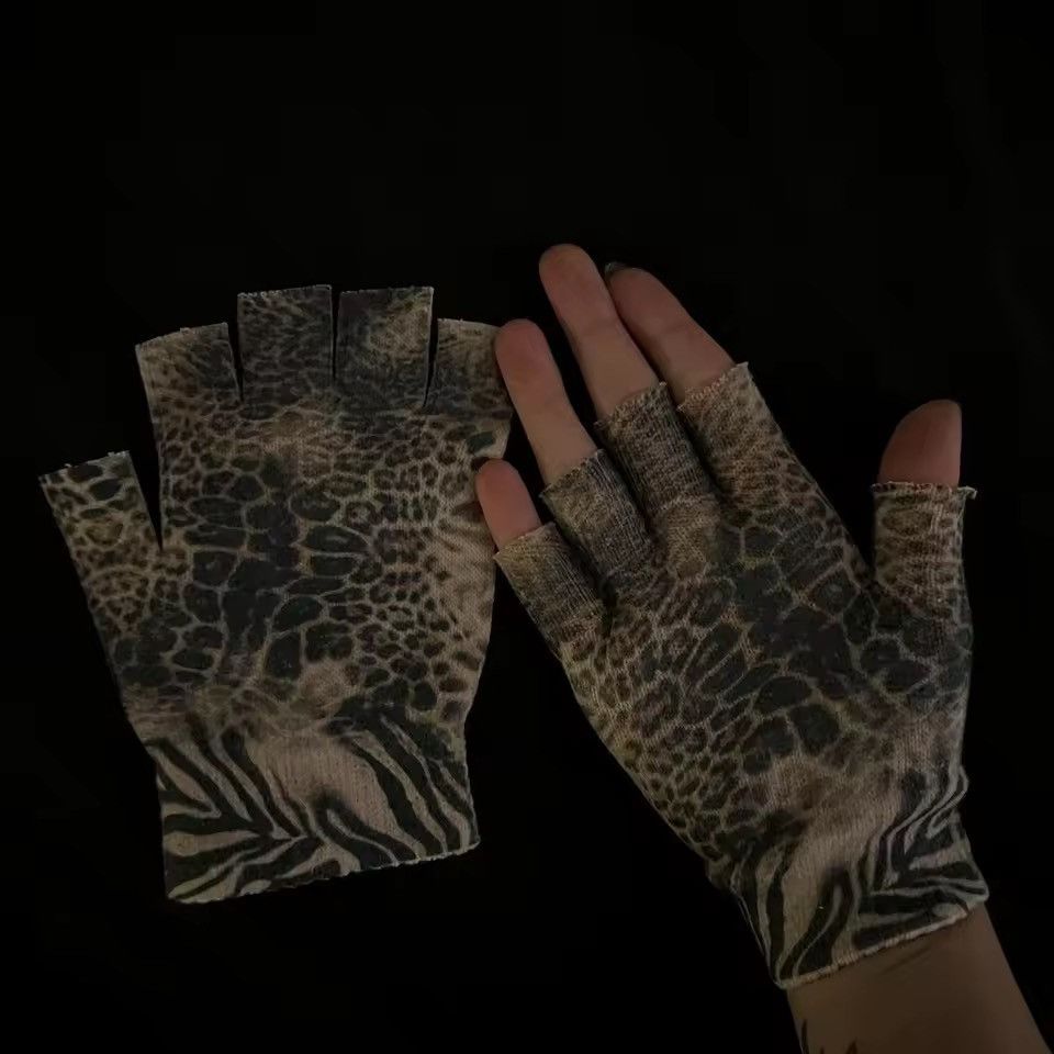 Other Leopard Y2k Punk Gothic Streetwear Gloves Size ONE SIZE - 4 Thumbnail