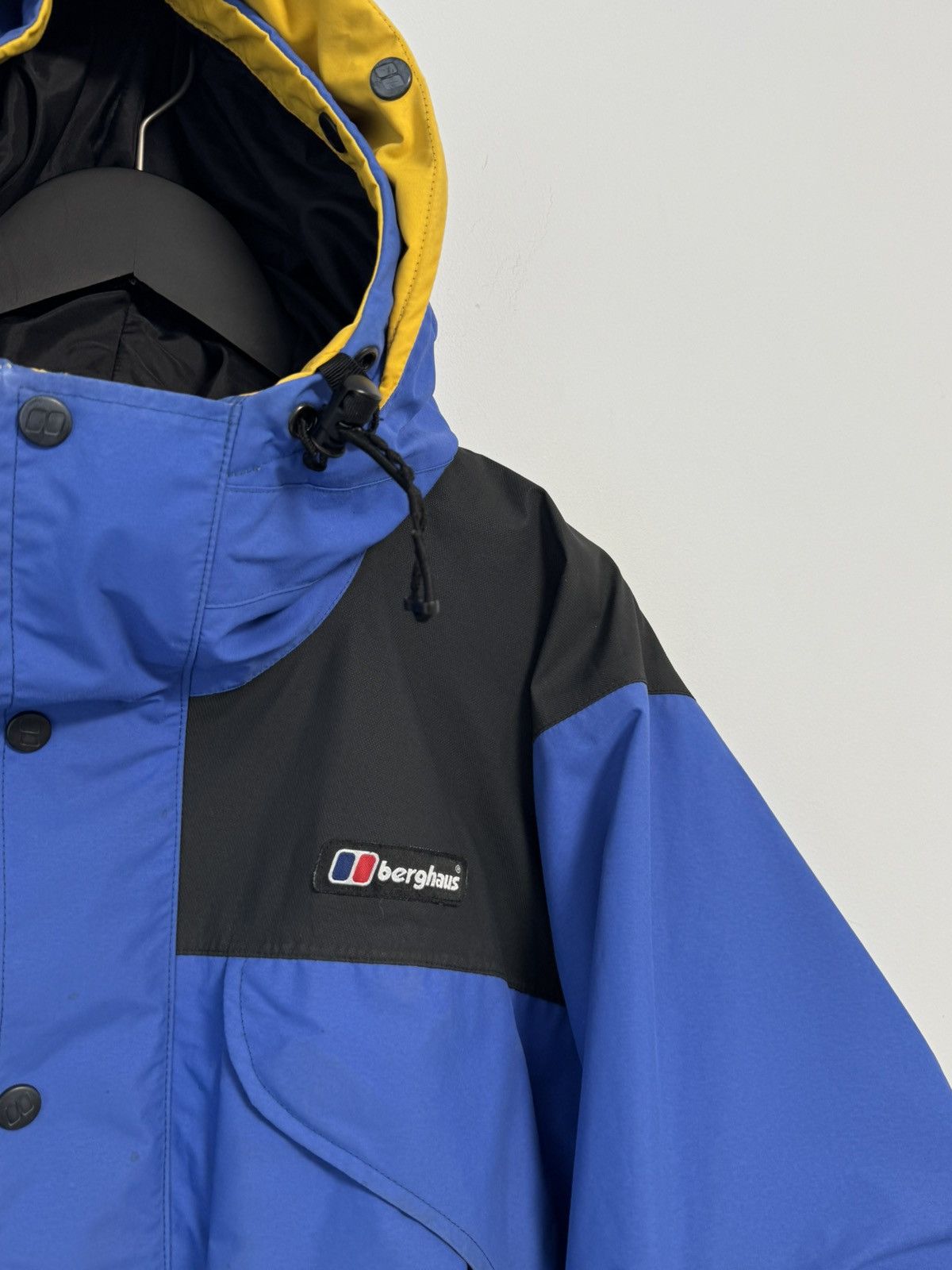 Berghaus 🔥Berghaus Vintage Y2K style Mera Peek Gore-Tex Outdoor Size US M / EU 48-50 / 2 - 8 Thumbnail