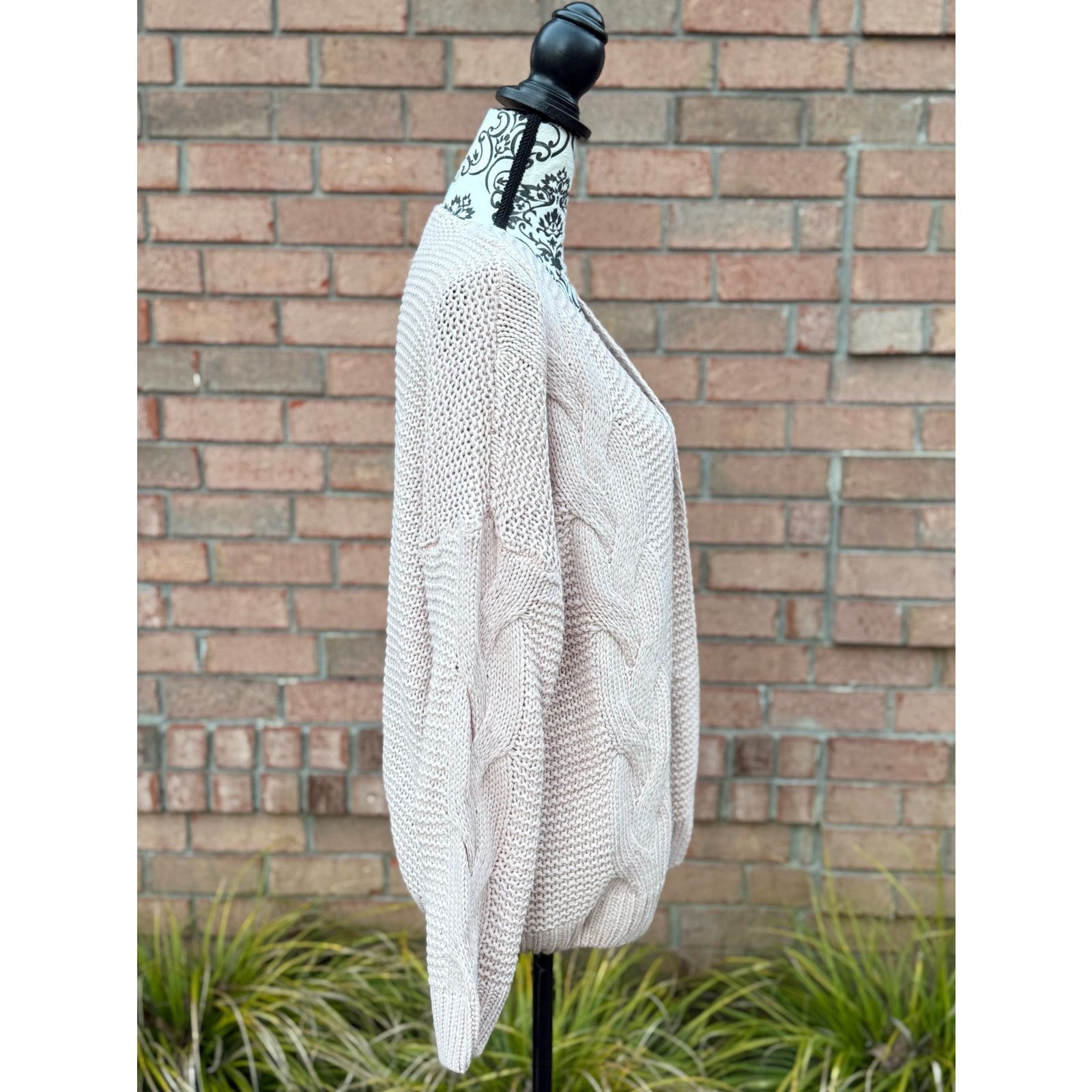 Other EUC Chic Soul Pale Pink Chunky Knit Cardigan Size XL Size XL / US 12-14 / IT 48-50 - 2 Thumbnail