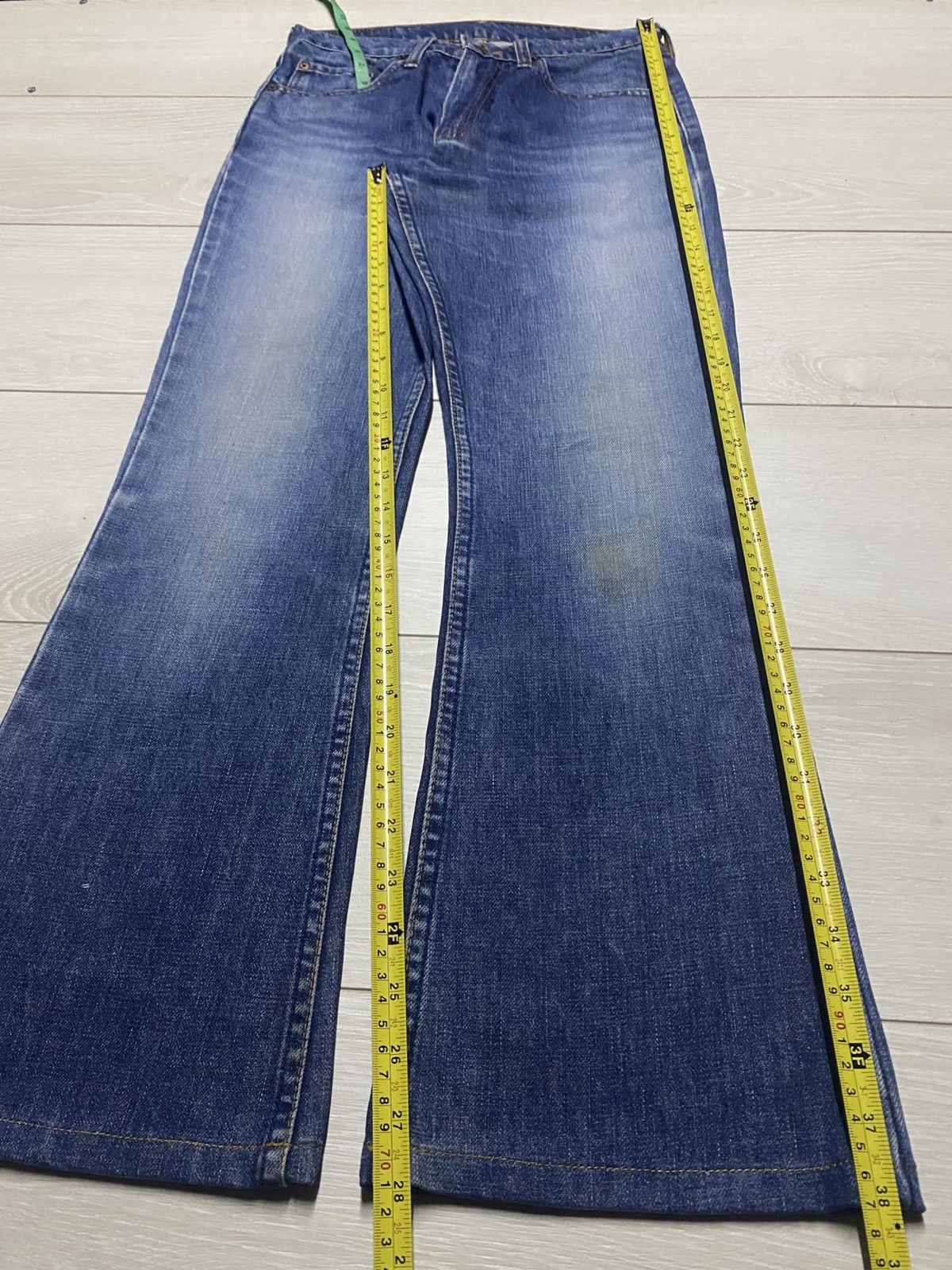 Levi's Vintage Levis 557 Flare Bootcut Jeans Size US 28 / EU 44 - 13 Thumbnail
