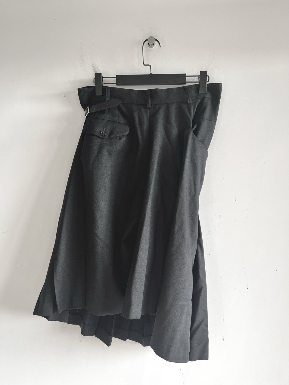 Comme des Garcons Black COMME des GARCONS BLACK - Wool Wrap Pleated Short Skirt Pant Size US 32 / EU 48 - 2 Thumbnail