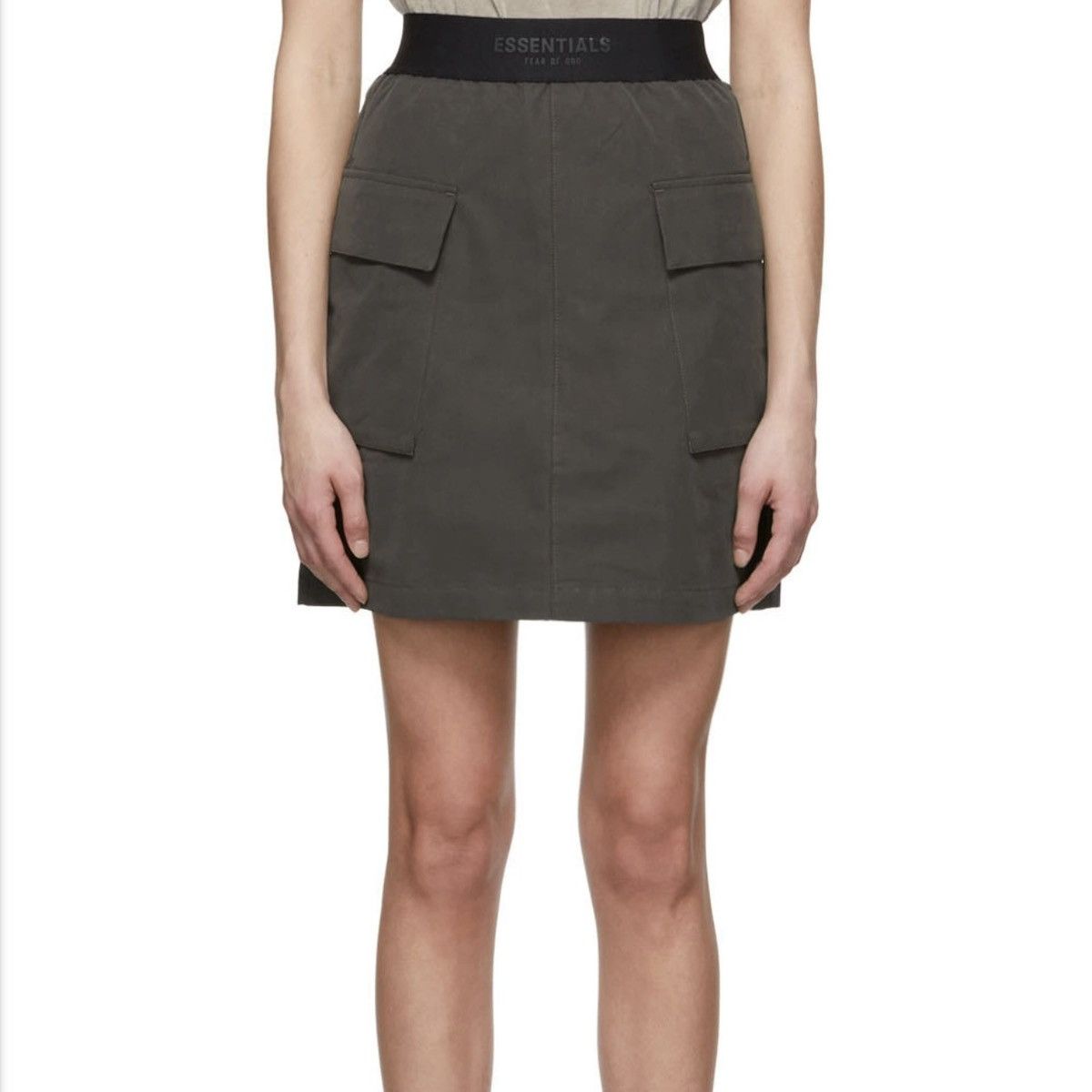 Fear of God FOG Fear of God Essentials Women’s Cargo Skirt Iron Grey Size 27" / US 4 / IT 40 - 1 Thumbnail
