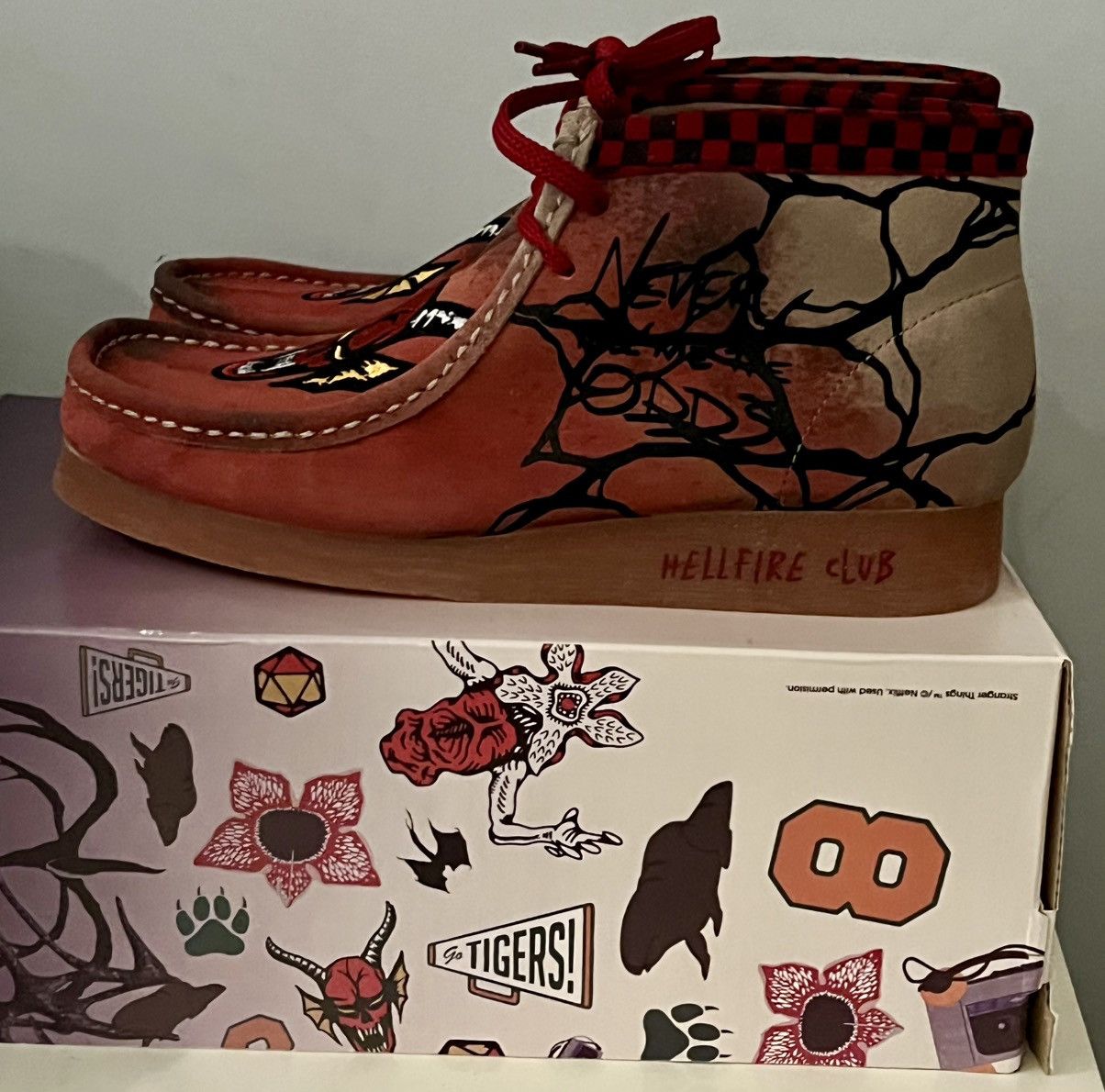 Clarks Authentic Clarks Stranger Things wallabee evo st dark sand Size US 8.5 / EU 41-42 - 4 Thumbnail