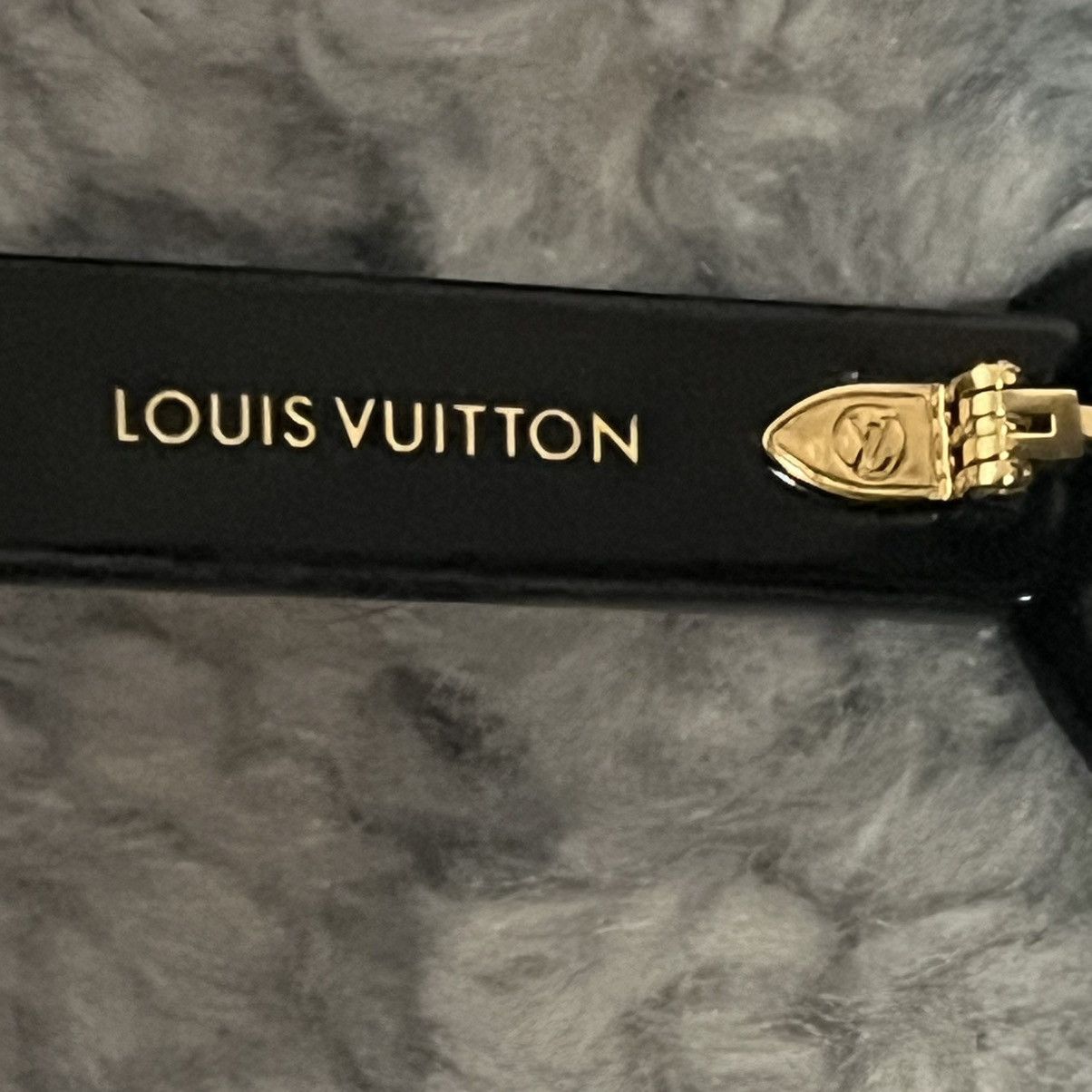 Louis Vuitton LV Split Cat Eye Sunglasses Size ONE SIZE - 6 Thumbnail