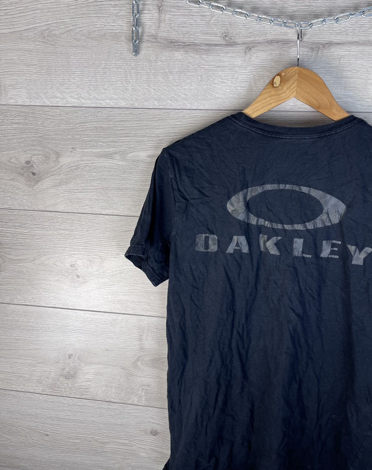 Oakley Mens T-shirt Oakley size M Size US M / EU 48-50 / 2 - 9 Thumbnail