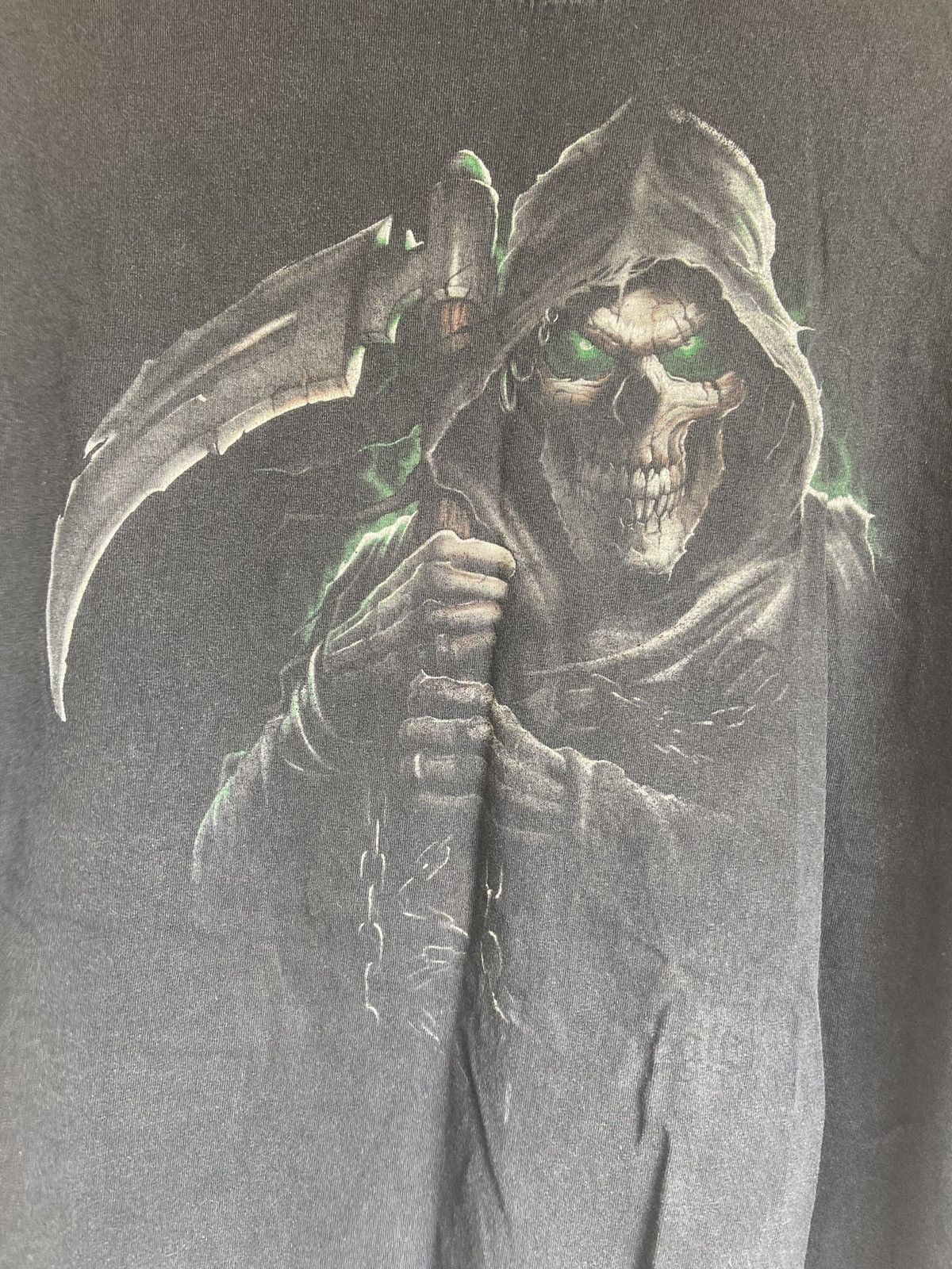 Vintage Vintage Y2K Grim Reaper Tshirt Size US XXL / EU 58 / 5 - 2 Thumbnail