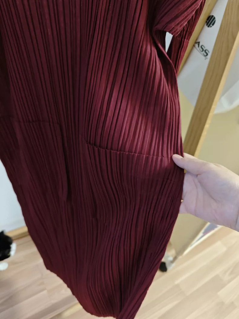 Issey Miyake Issey Miyake size:2 Red pleated dress Size S / US 4 / IT 40 - 4 Thumbnail