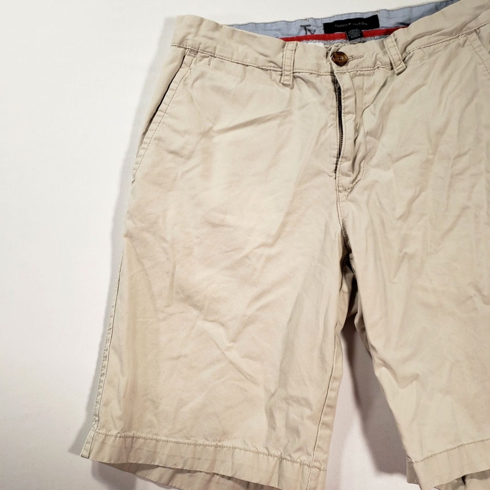 Tommy Hilfiger Tommy Hilfiger Shorts Mens 30 Khaki Chino Mid-Rise Flat Front Zip Closure Size US 28 / EU 44 - 4 Thumbnail