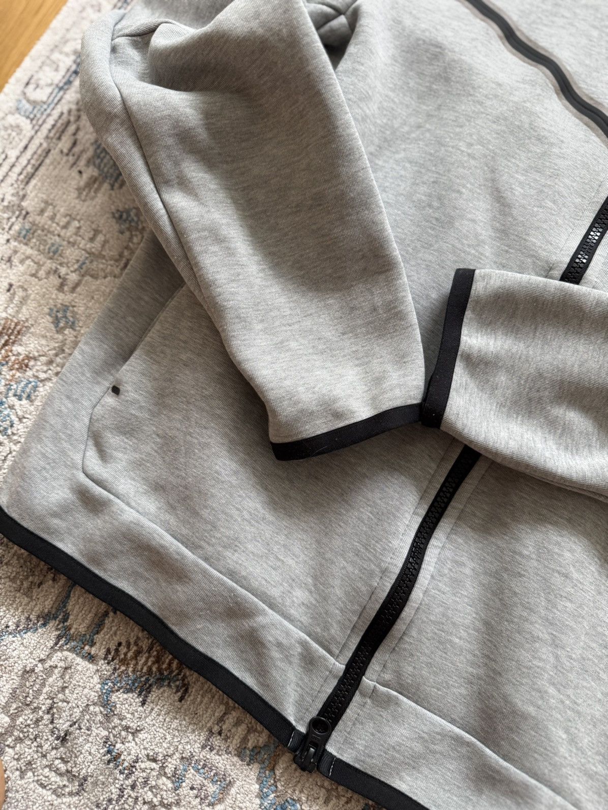 Nike Nike Tech Tracksuit Set Joggers Fleece Drill Sweatshirt Size US L / EU 52-54 / 3 - 5 Thumbnail