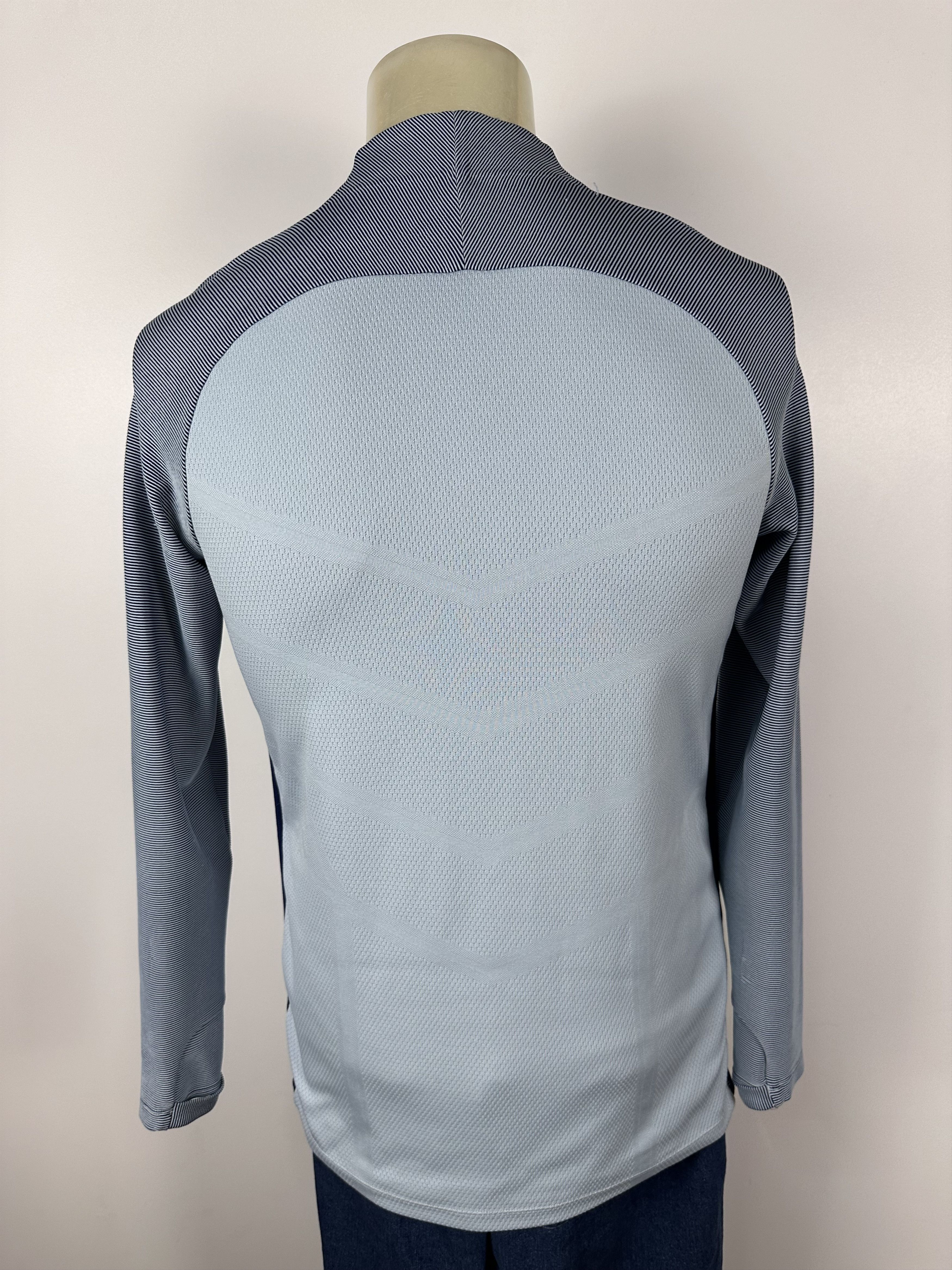 Nike Tottenham Hotspur Nike Football Track Top Drill Long Sleeve Size US S / EU 44-46 / 1 - 9 Thumbnail