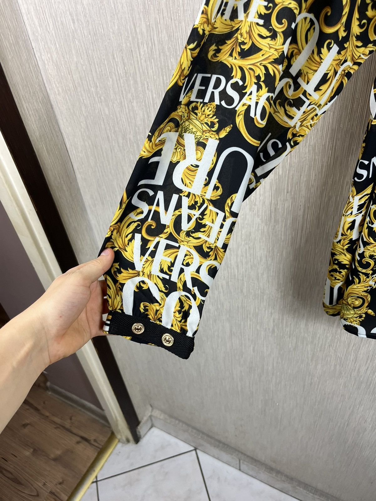 Versace × Versace Jeans Couture Versace Jeans Couture full print shirt gold details monogram Size US L / EU 52-54 / 3 - 11 Thumbnail