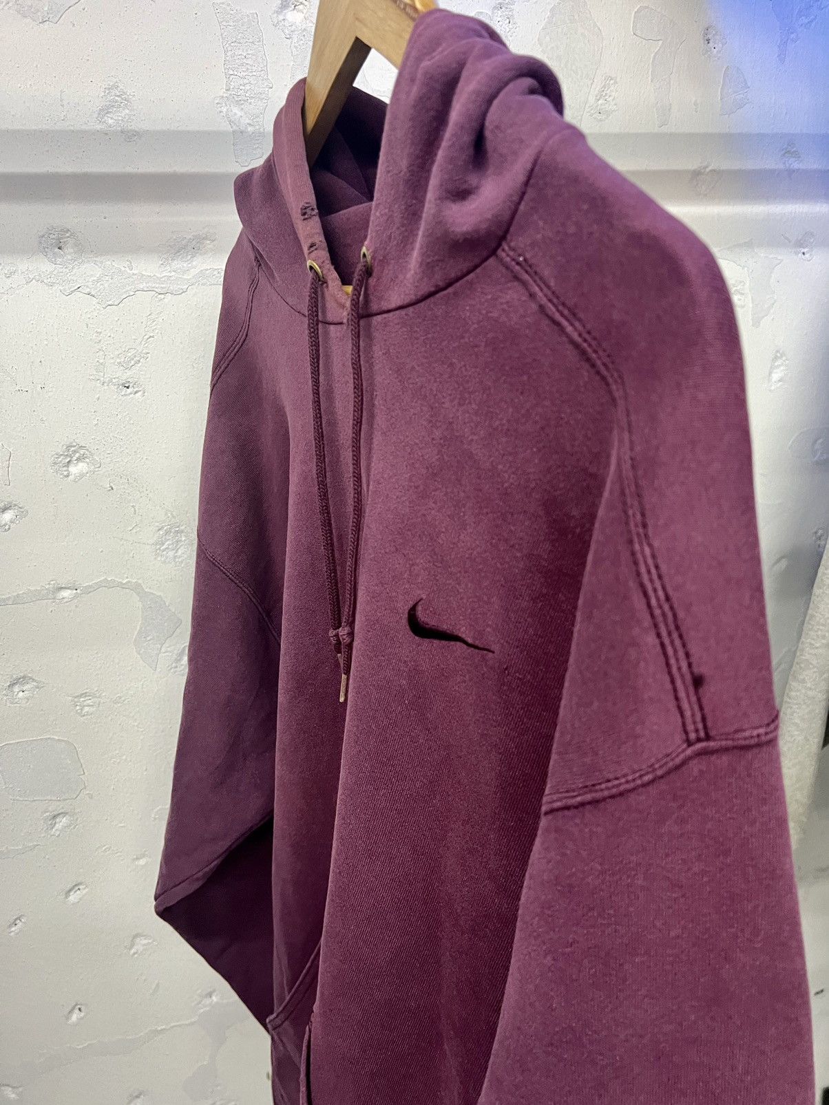 Nike × Vintage Vintage 90s Nike Small Swoosh Hoodie Size US L / EU 52-54 / 3 - 11 Thumbnail