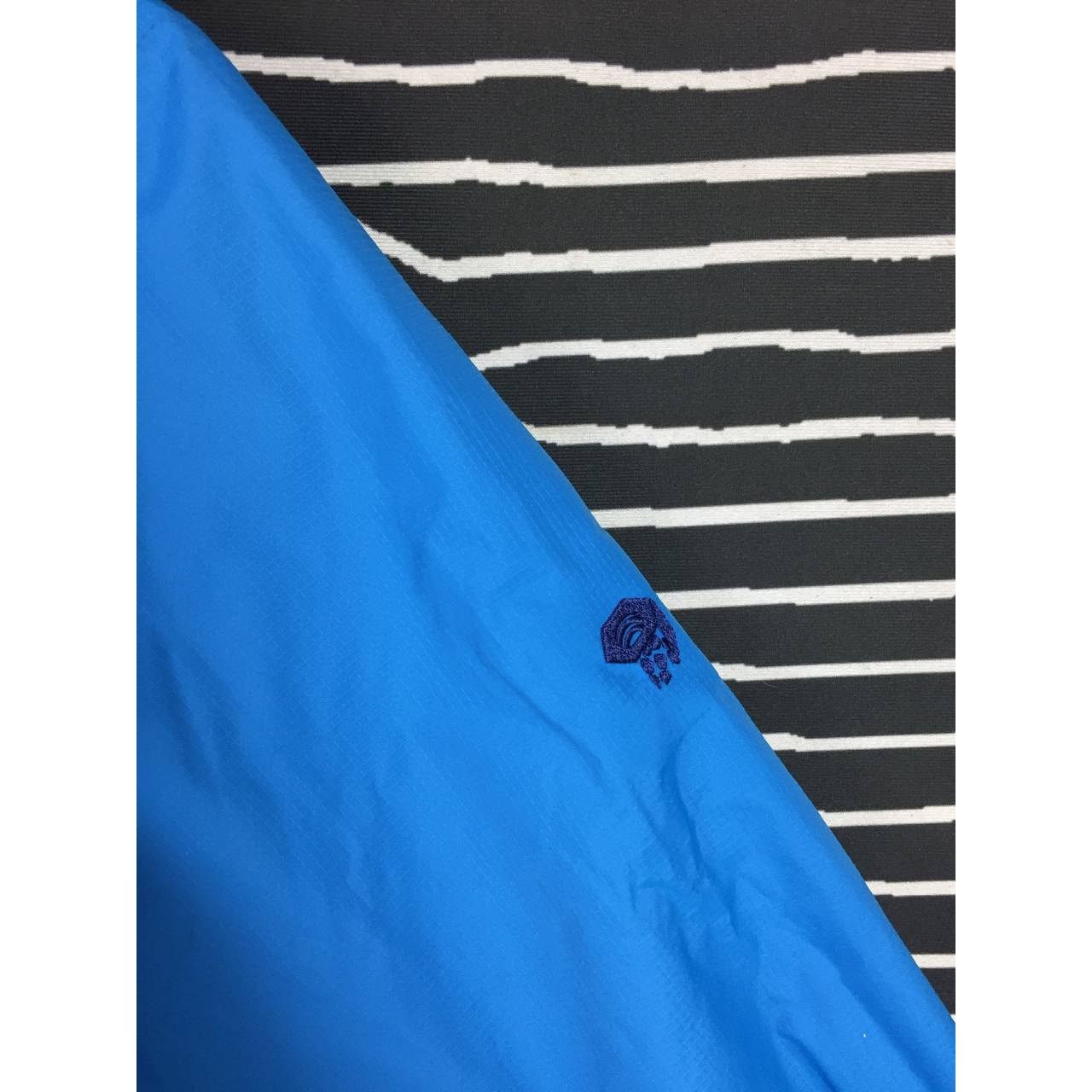 Mountain Hardwear × Vintage Mountain Hardwear Women Plasmic Ion Rain Jacket Size L / US 10 / IT 46 - 11 Thumbnail
