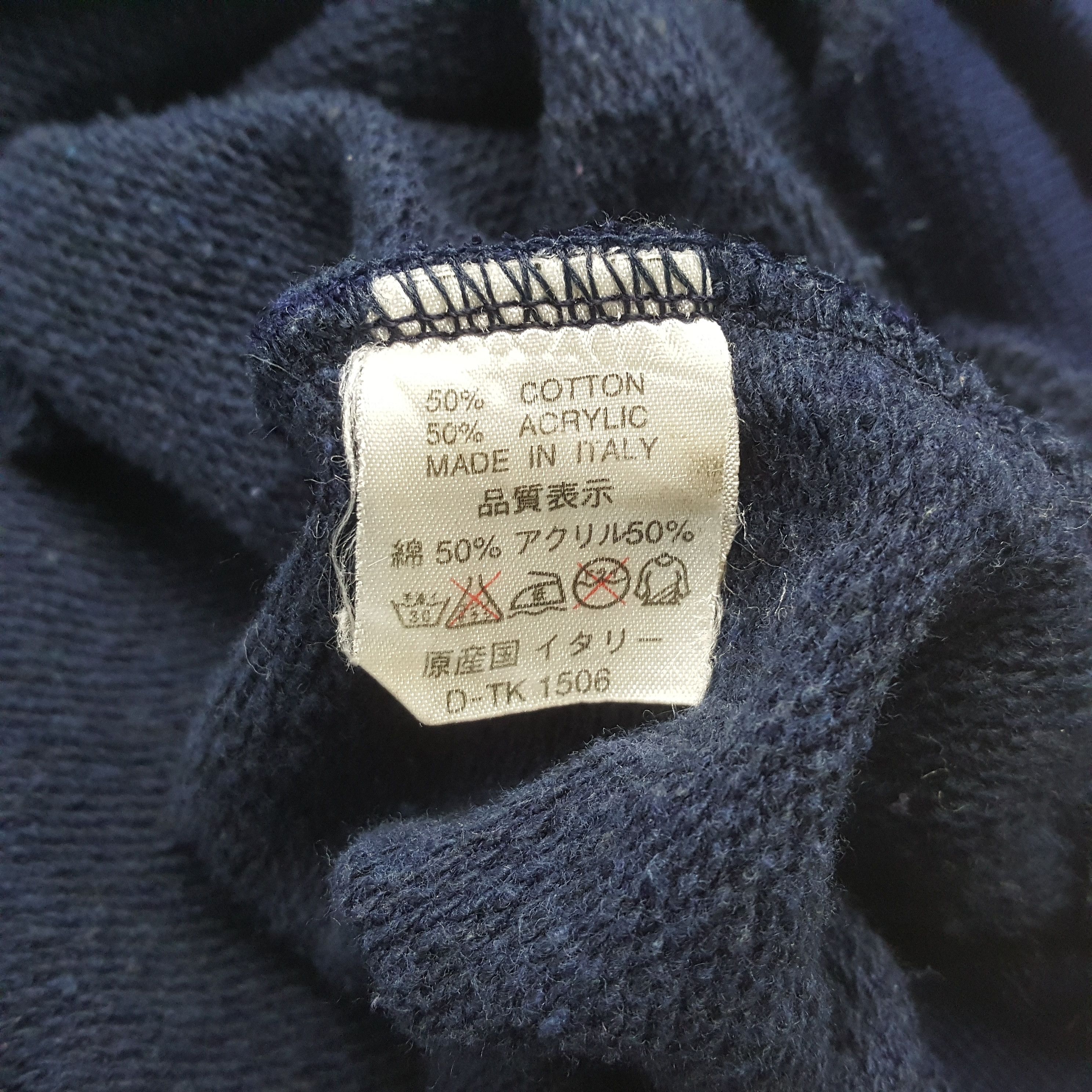 Yves Saint Laurent Yves Saint Laurent Fashion Brand Sweatshirt C302N12 Size US L / EU 52-54 / 3 - 7 Thumbnail
