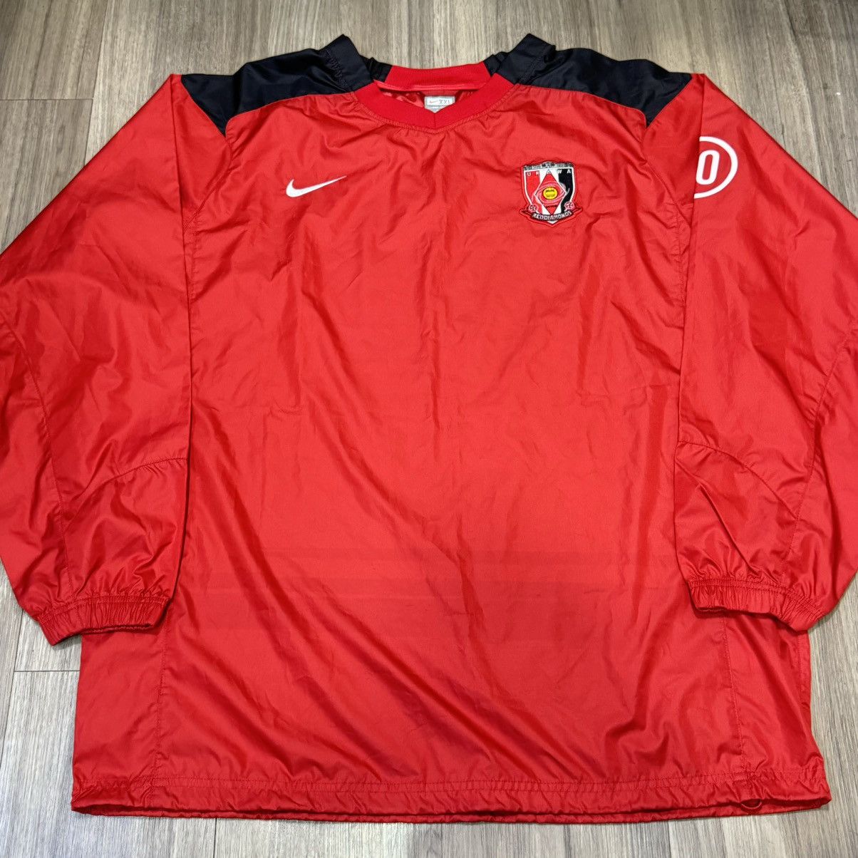Nike Urawa Reds 04/06 training sweater Size US XXL / EU 58 / 5 - 1 Thumbnail