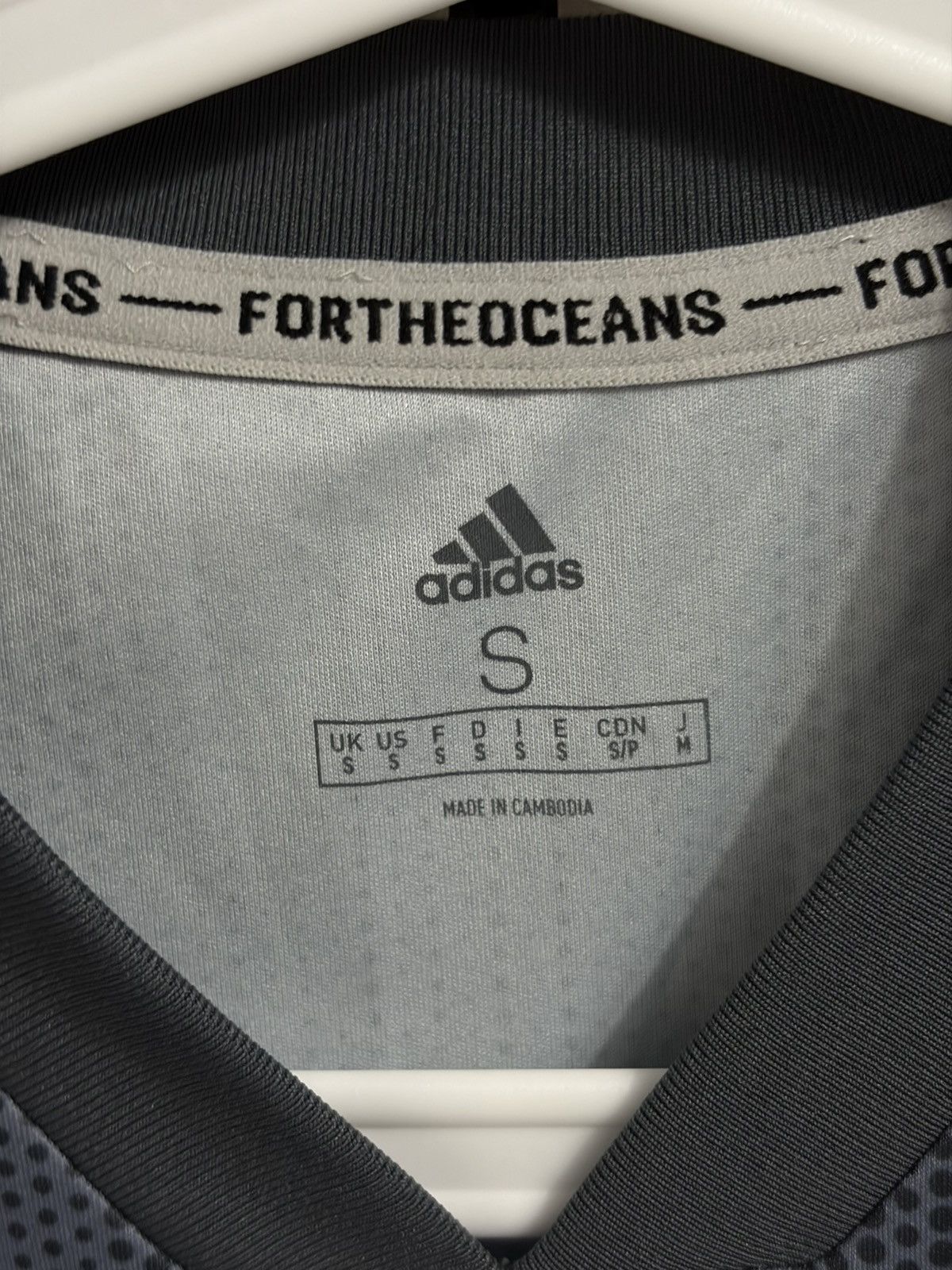Adidas Adidas Fc Bayern Munich 18/19 Mens Football Jersey Size US S / EU 44-46 / 1 - 6 Thumbnail