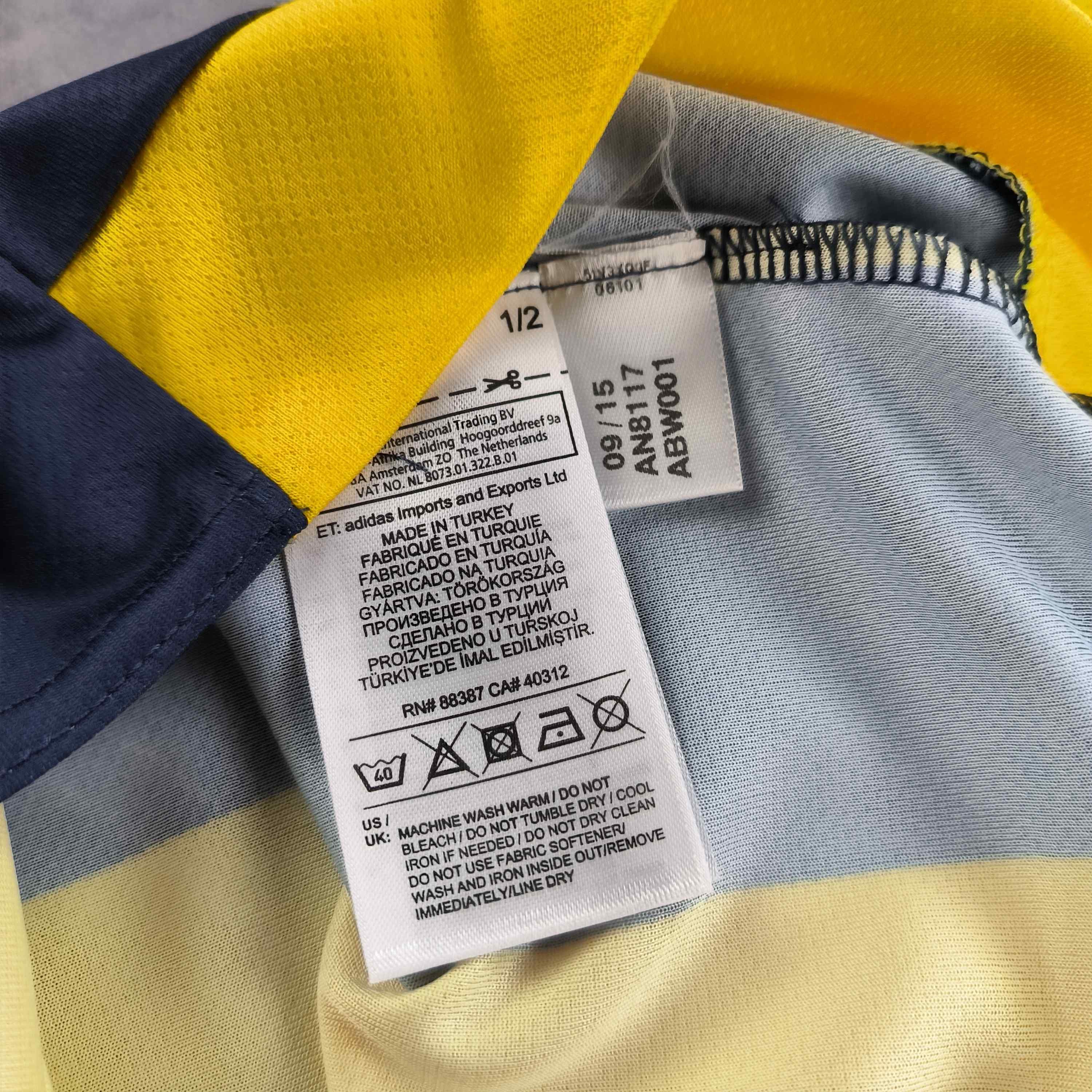 Adidas Fenerbahce 15-16 Adidas home EL v. Persie football jersey S Size US S / EU 44-46 / 1 - 10 Thumbnail