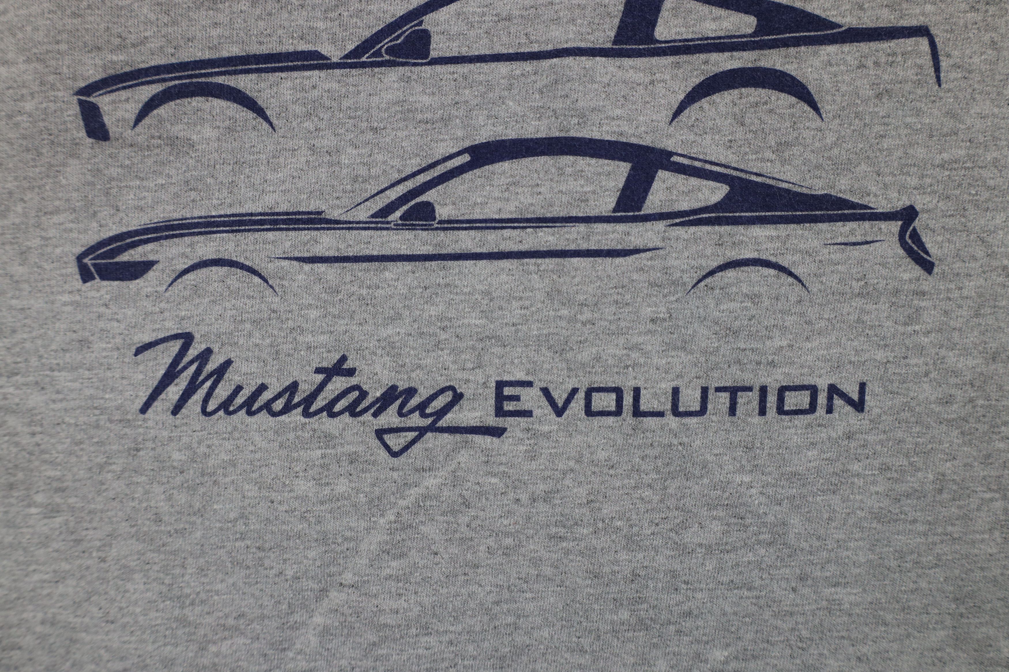 Vintage Vintage Ford Motor Co Mustang Car Evolution T-Shirt Gray Size US L / EU 52-54 / 3 - 5 Thumbnail