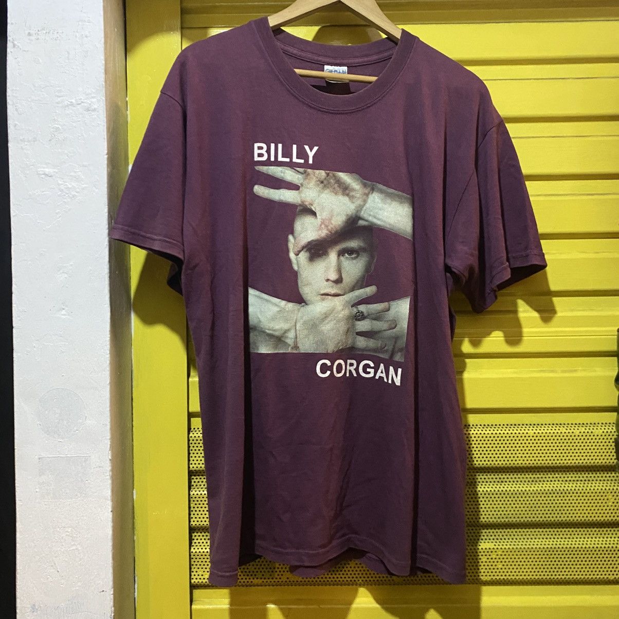 Band Tees × Gildan Billy Corgan The future embrace Tour tee Size US L / EU 52-54 / 3 - 1 Thumbnail