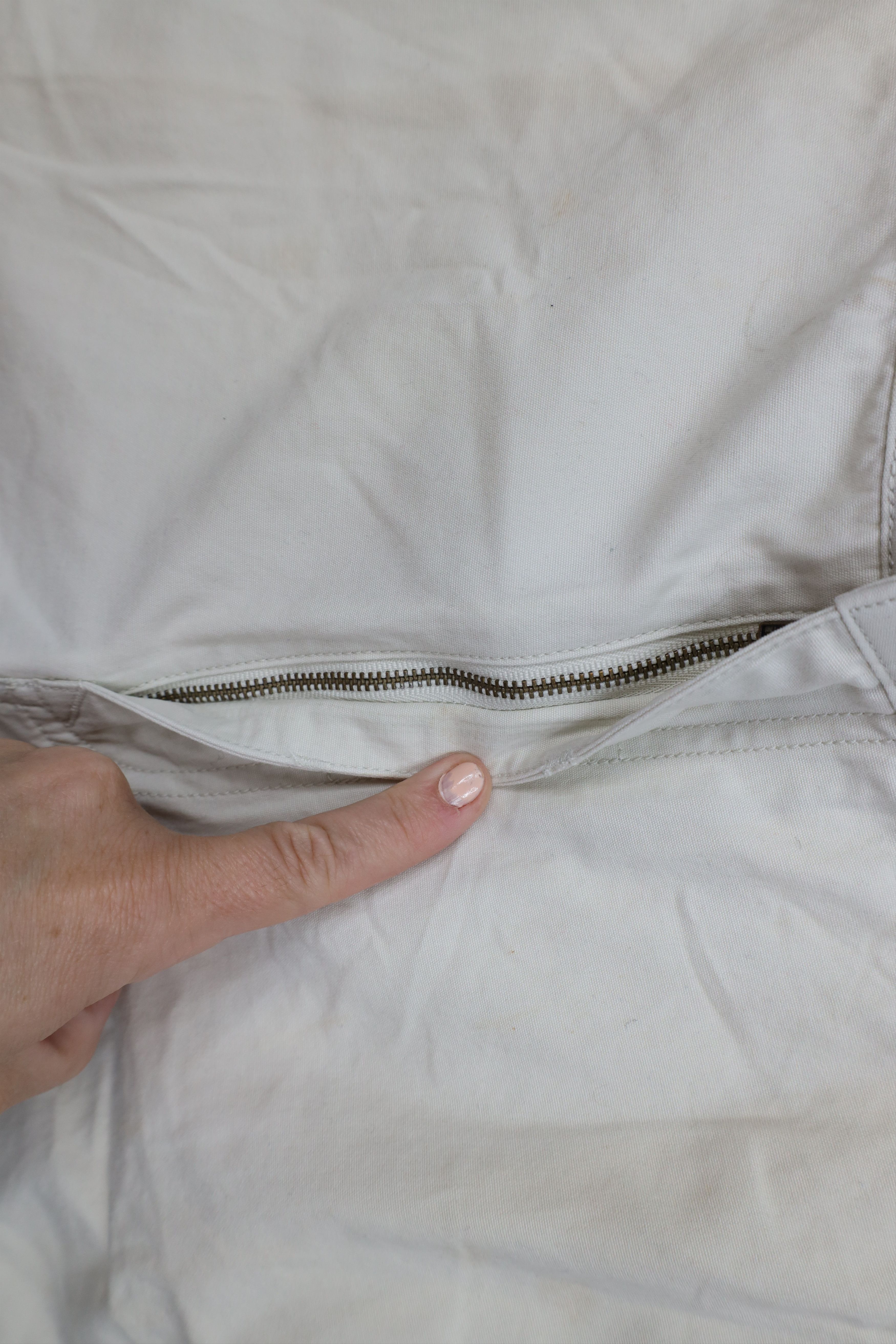 Tommy Bahama Deadstock Vintage 90s Tommy Bahama Knee Cargo Shorts Beige Size US 40 / EU 56 - 5 Thumbnail