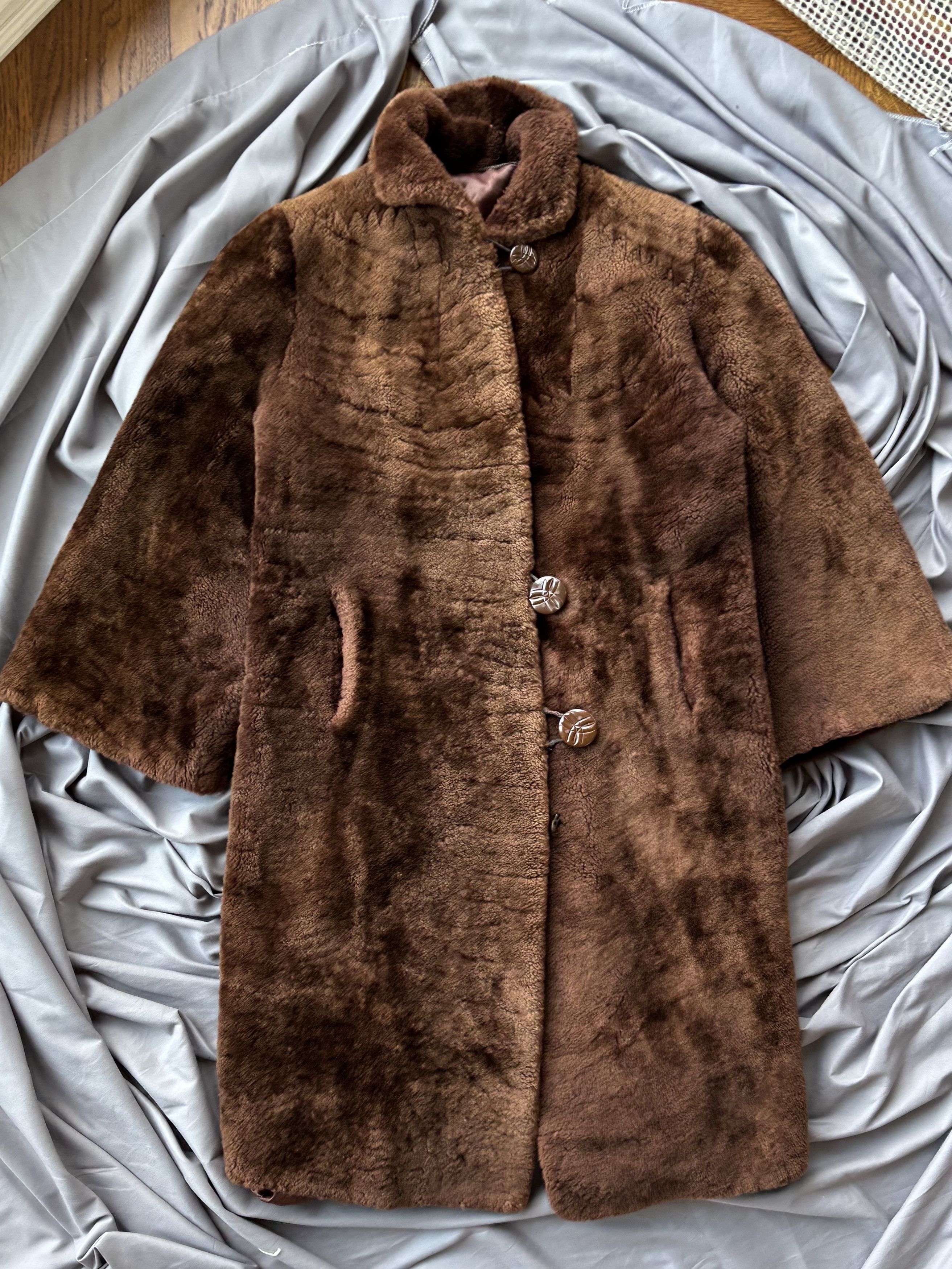 Vintage 1950s Fur Coat Vintage Sheared Beaver Long Trench Overcoat Size US XS / EU 42 / 0 - 15 Thumbnail