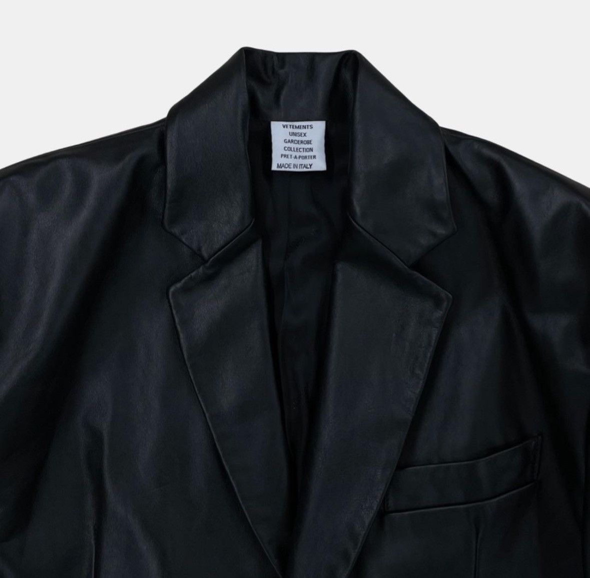 VETEMENTA BLACK LEATHER BLAZER