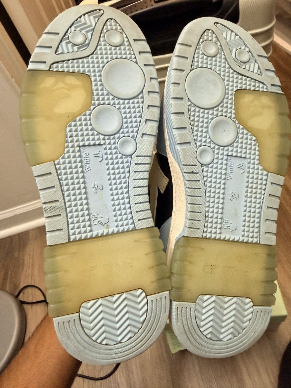 Off-White Out of office Low-top Size US 8 / EU 41 - 6 Thumbnail