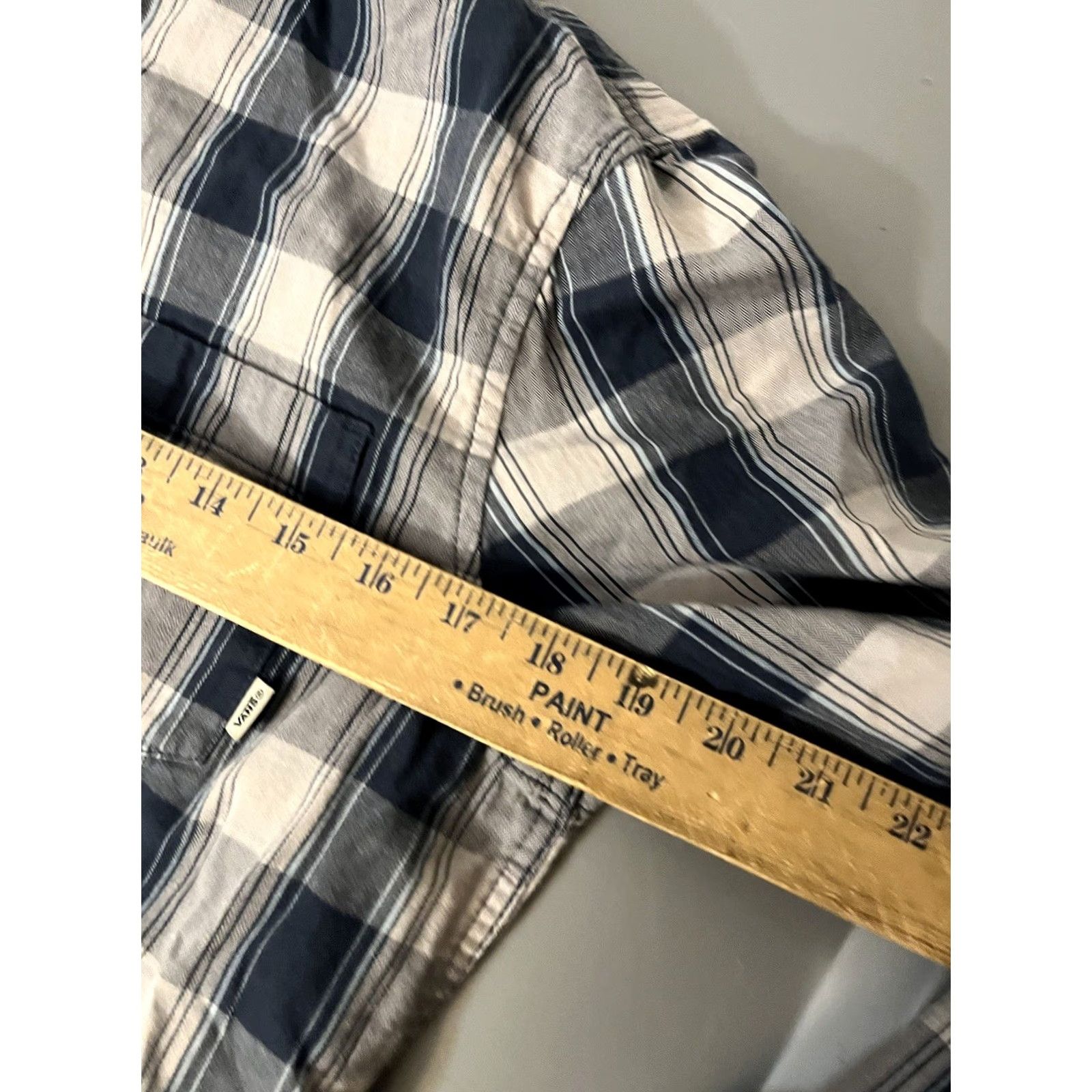 Vans VANS Shirt Mens Small Blue Plaid Long Sleeve Button Down Off The Wall Shirts Mens Small Blue Plaid Long Sleeve Button Up Off The Wall Size US S / EU 44-46 / 1 - 5 Thumbnail