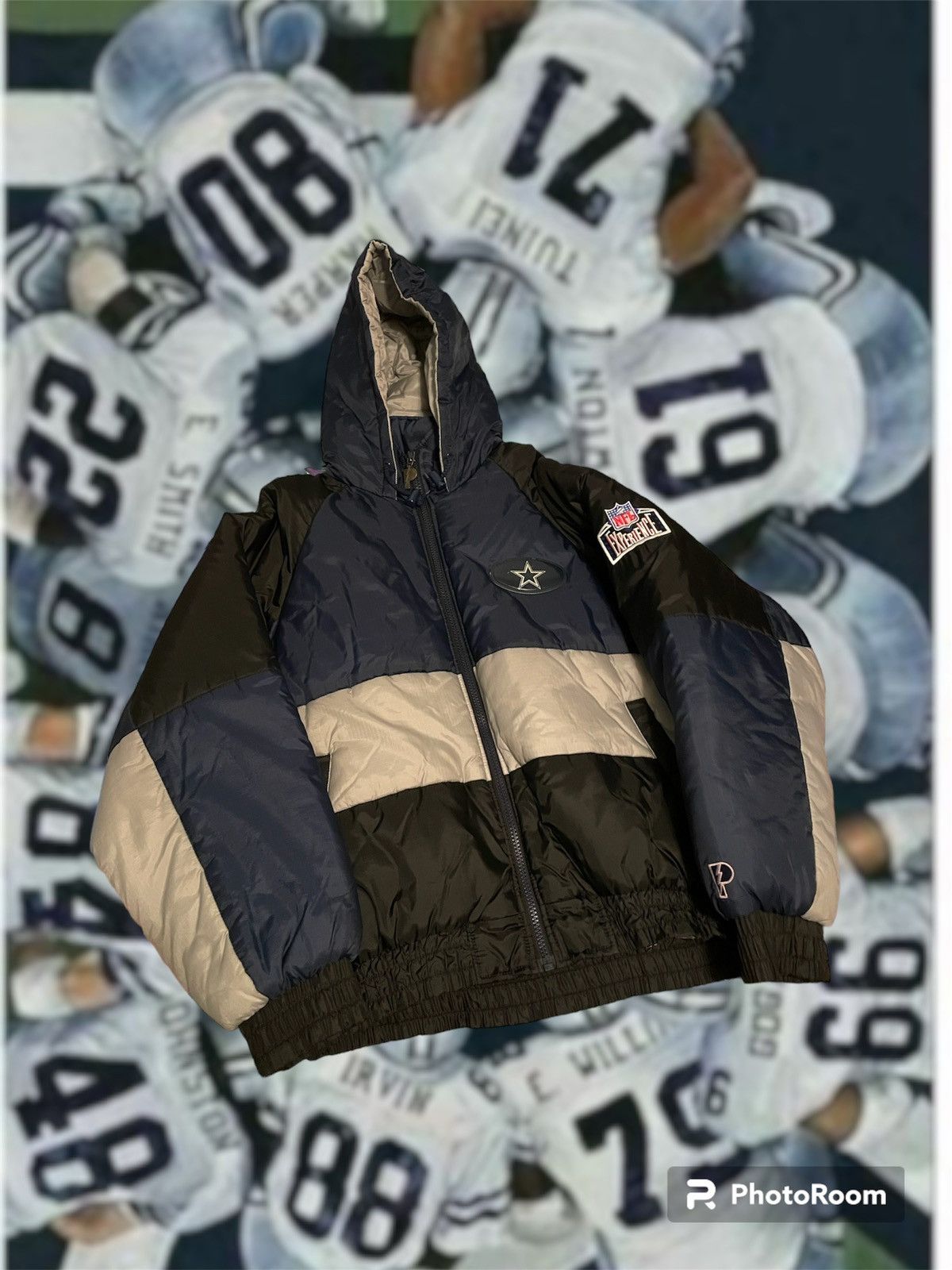 Vintage Vintage 1990s Dallas Cowboys Pro Player Down Jacket Large