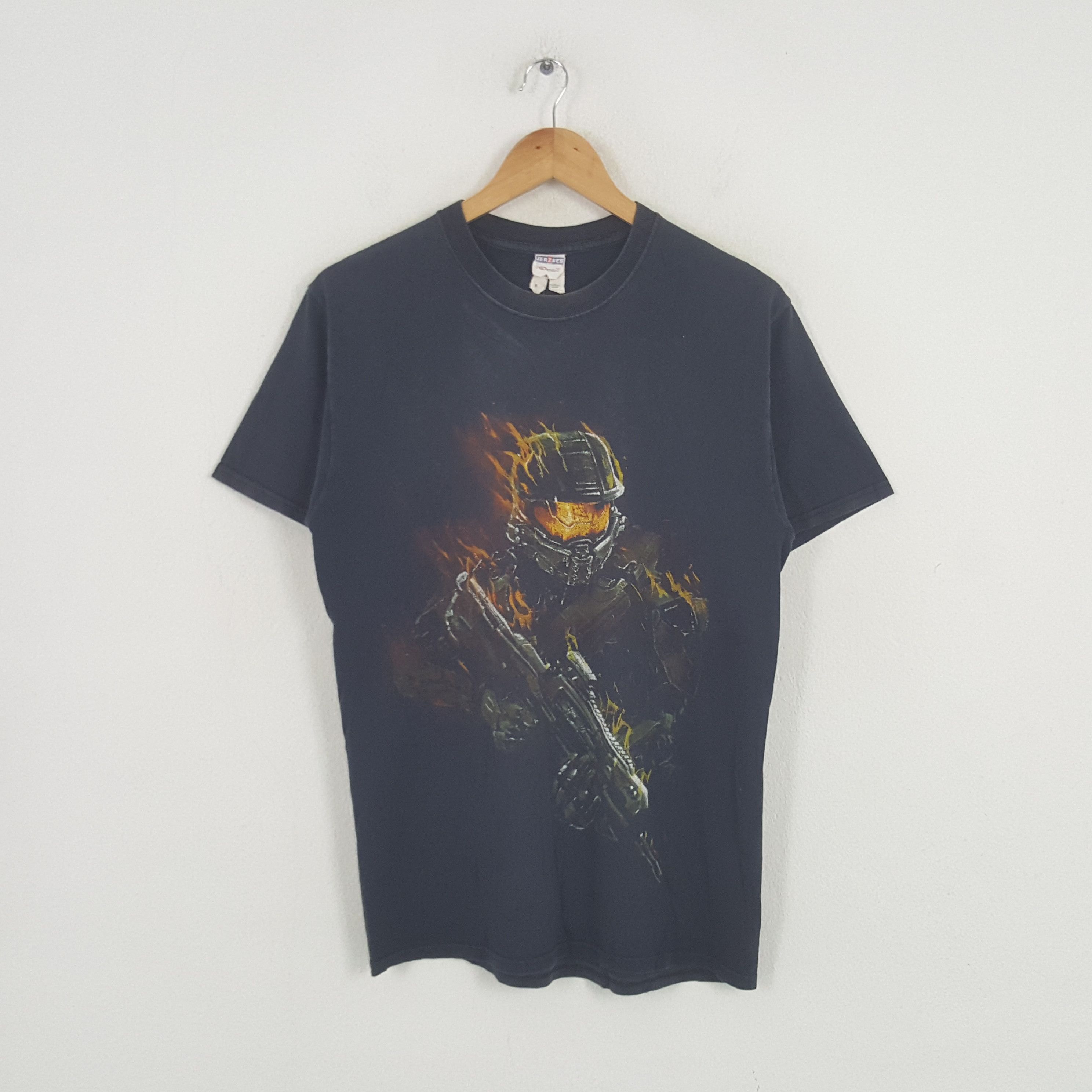 The Game × Vintage Vintage Halo Master Chief Playstation Video Game Tshirt Size US M / EU 48-50 / 2 - 1 Thumbnail