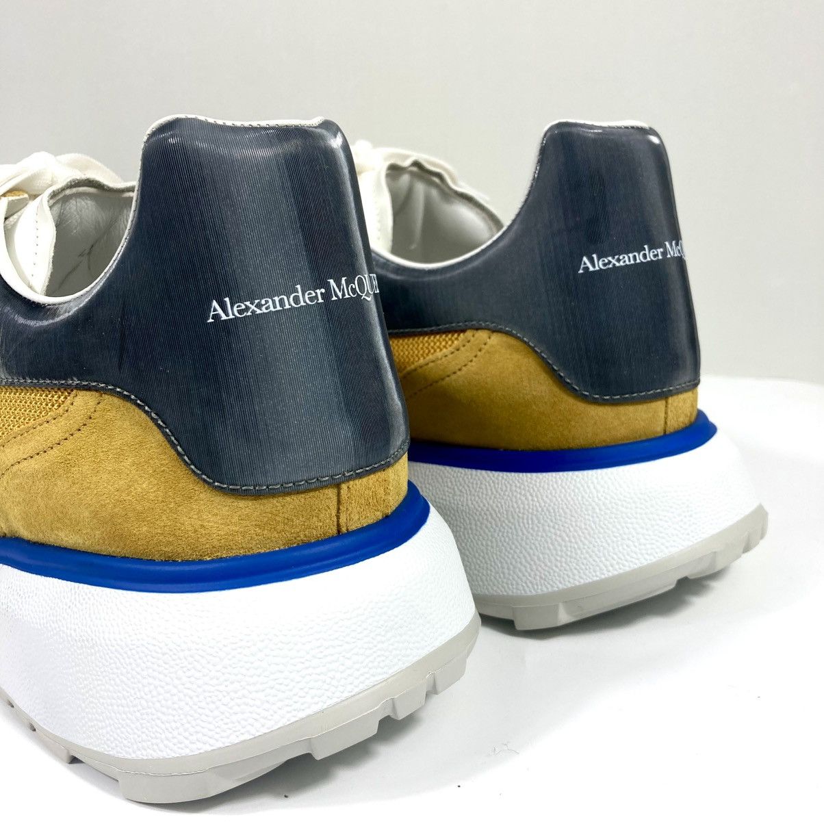 Alexander McQueen Alexander McQueen Mens Court Trainer Sneakers Yellow 43 EU Size US 10 / EU 43 - 9 Thumbnail