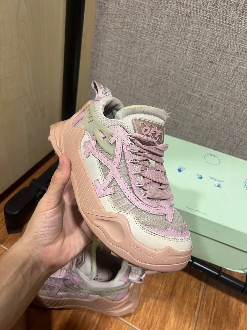 Off-White OFF WHITE ODSY-1000 PINK BEIGE Size US 7 / IT 37 - 2 Thumbnail