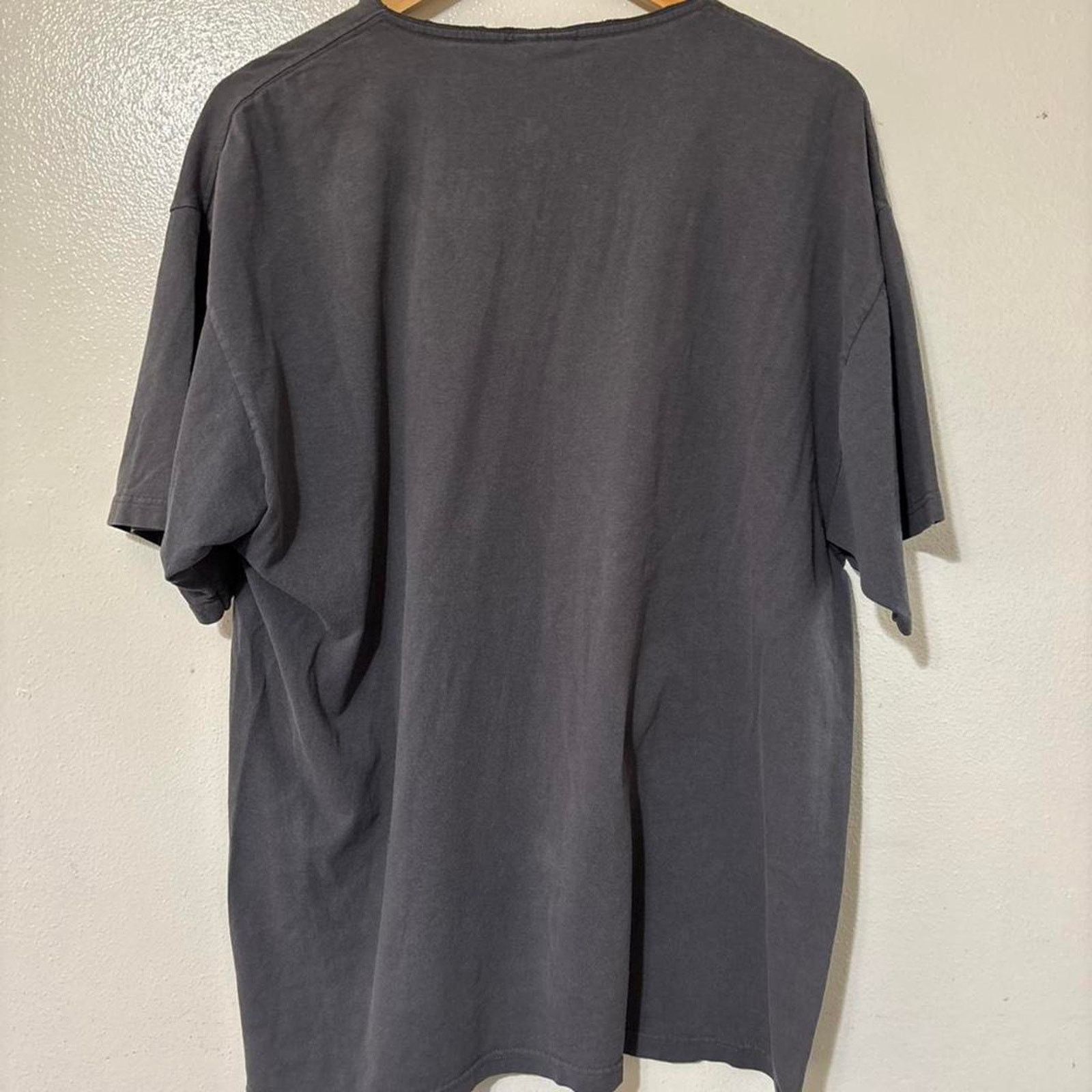 Giant Vintage 90s Metallica Rabbit Kid Squindo Graphic Band Tee Size US L / EU 52-54 / 3 - 3 Thumbnail