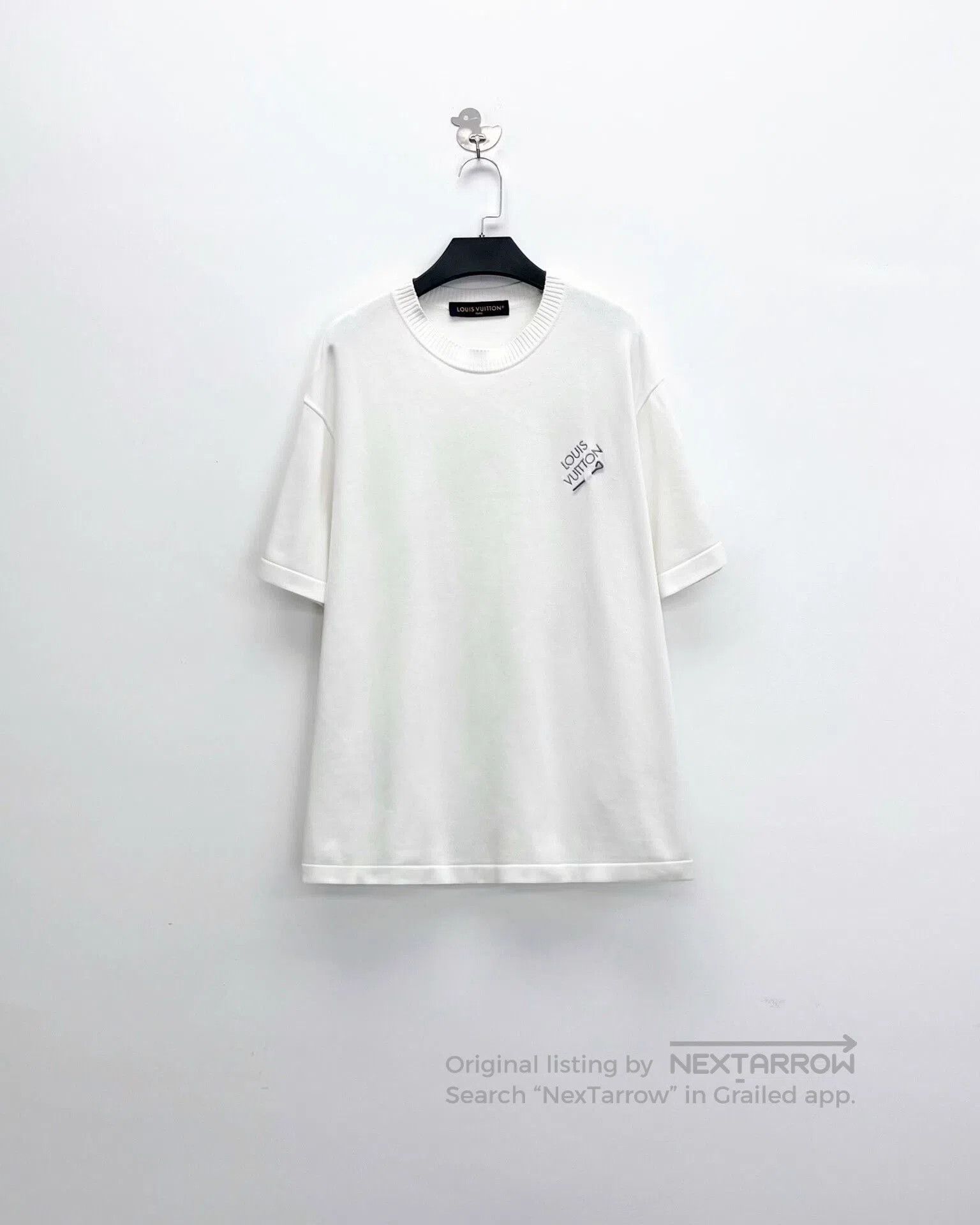 Louis Vuitton louis vuitton white embroidered logo knit tee. Size US L / EU 52-54 / 3 - 1 Thumbnail