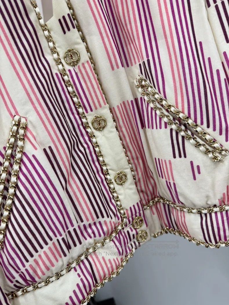 Chanel Chanel 23B pink velvet letter leather chain cotton suit Size M / US 6-8 / IT 42-44 - 2 Thumbnail