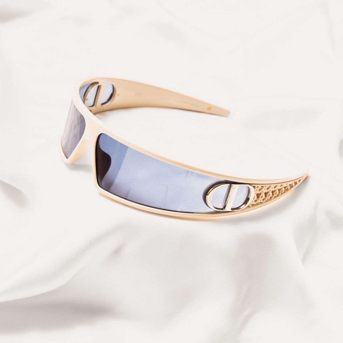 Dior DIOR VERYDIOR M1U 95B0 SUNGLASSES Size ONE SIZE - 1 Thumbnail