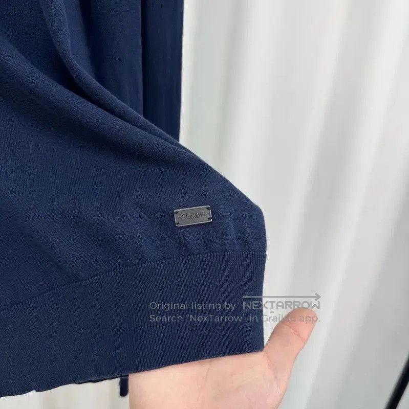 Burberry Burberry Men's V-Neck Long Sleeve Knit Sweater. Size US M / EU 48-50 / 2 - 5 Thumbnail