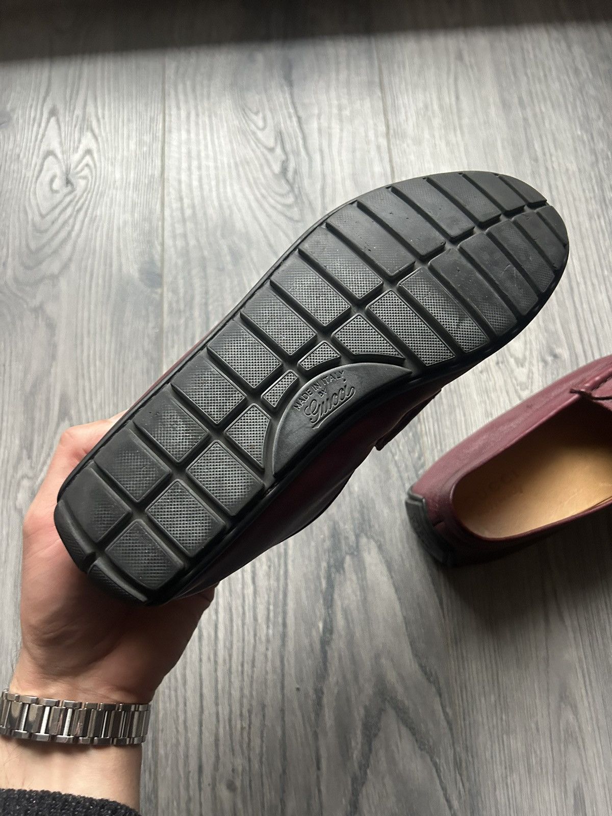 Gucci Gucci Burgundy Leather Loafers with Embossed GG Monogram Size US 7 / EU 40 - 15 Thumbnail