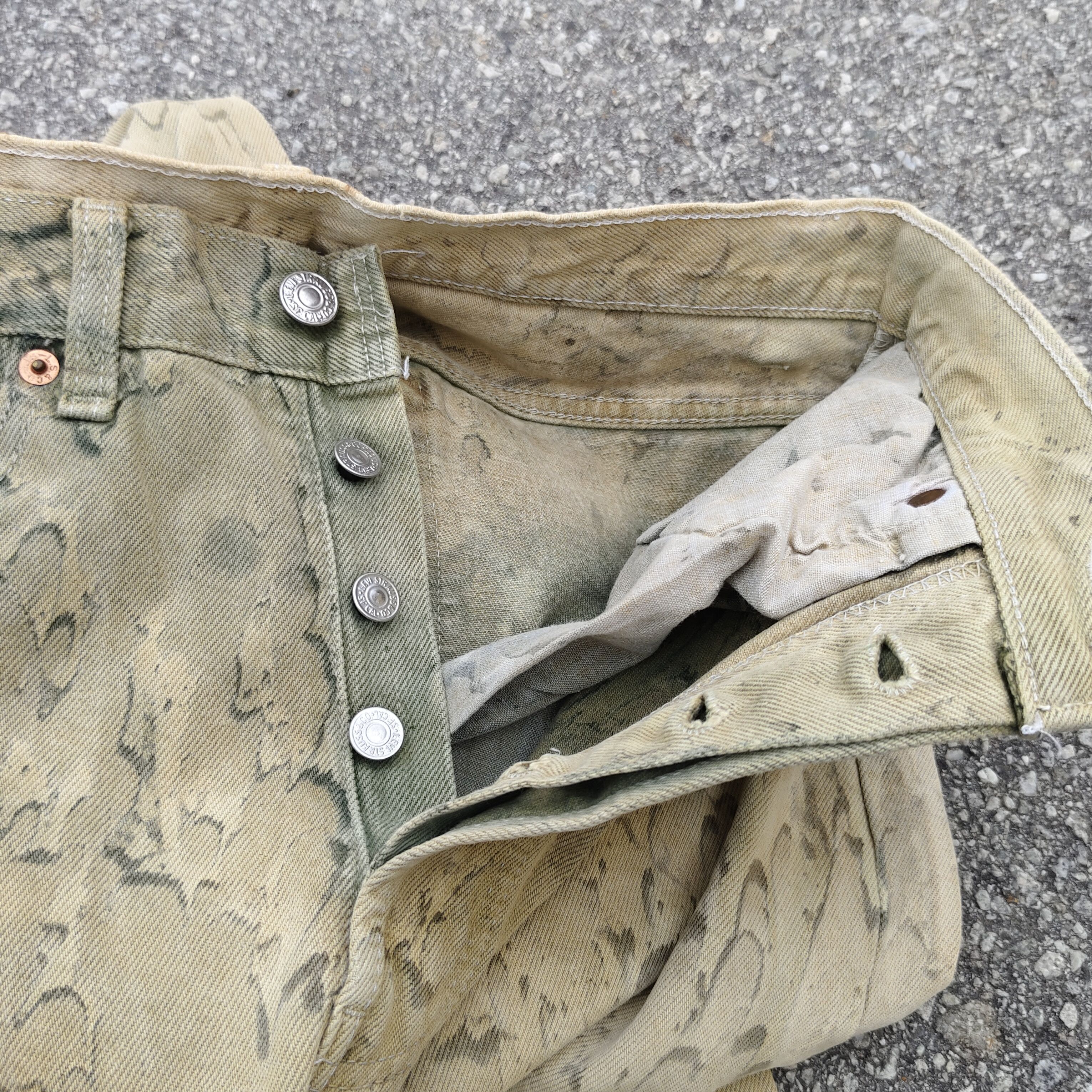 Levi's Vintage 90s Levi's 501 Abstract Camo Camouflage Design Jean Size US 30 / EU 46 - 11 Thumbnail