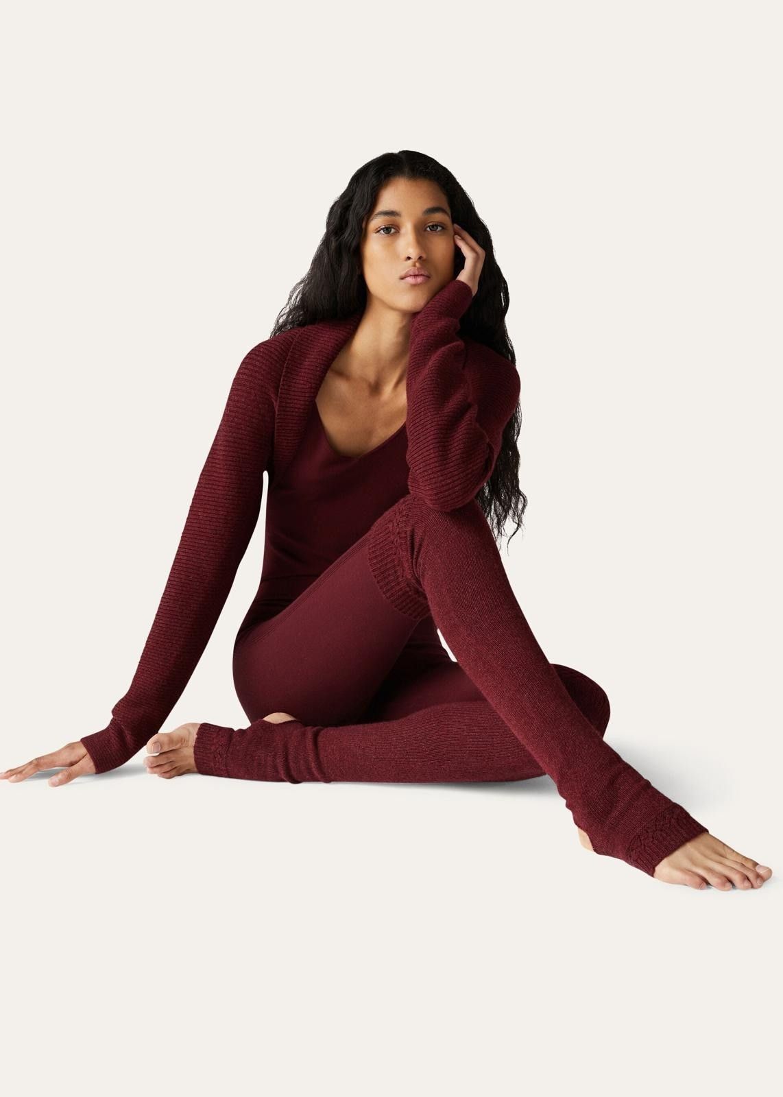 Loro Piana o1srvl11e1024 Cocooning Plain-Knit Shrug in Burgundy Size XXL / US 16-18 / IT 52-54 - 5 Thumbnail