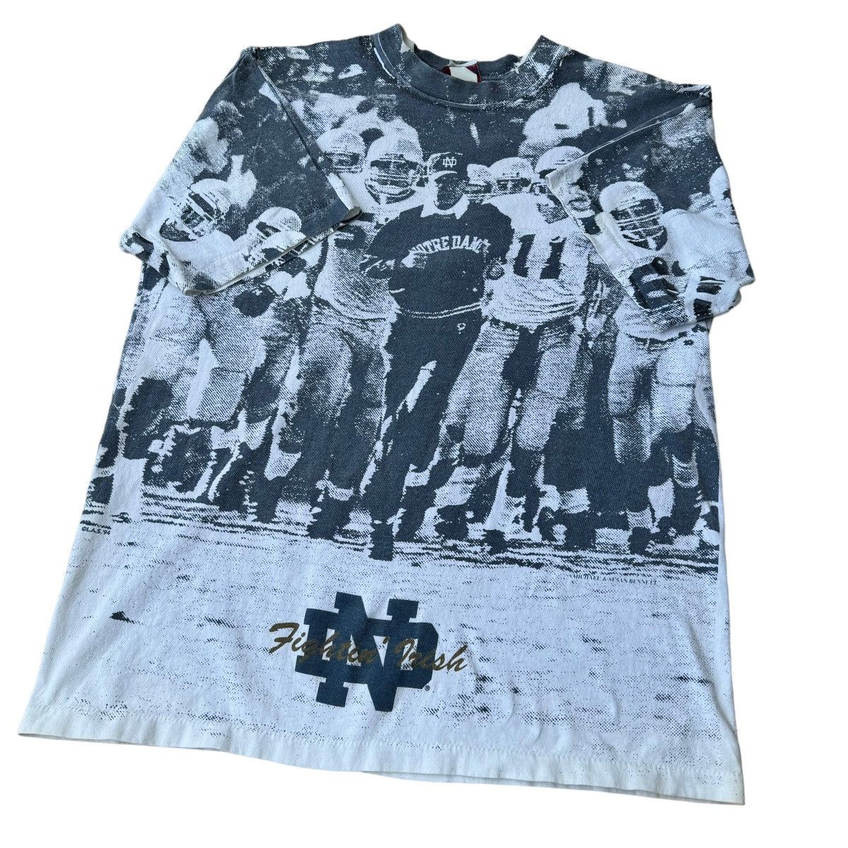 Vintage 90s Notre Dame University Football AOP Graphic Tee rugby Size US L / EU 52-54 / 3 - 5 Thumbnail