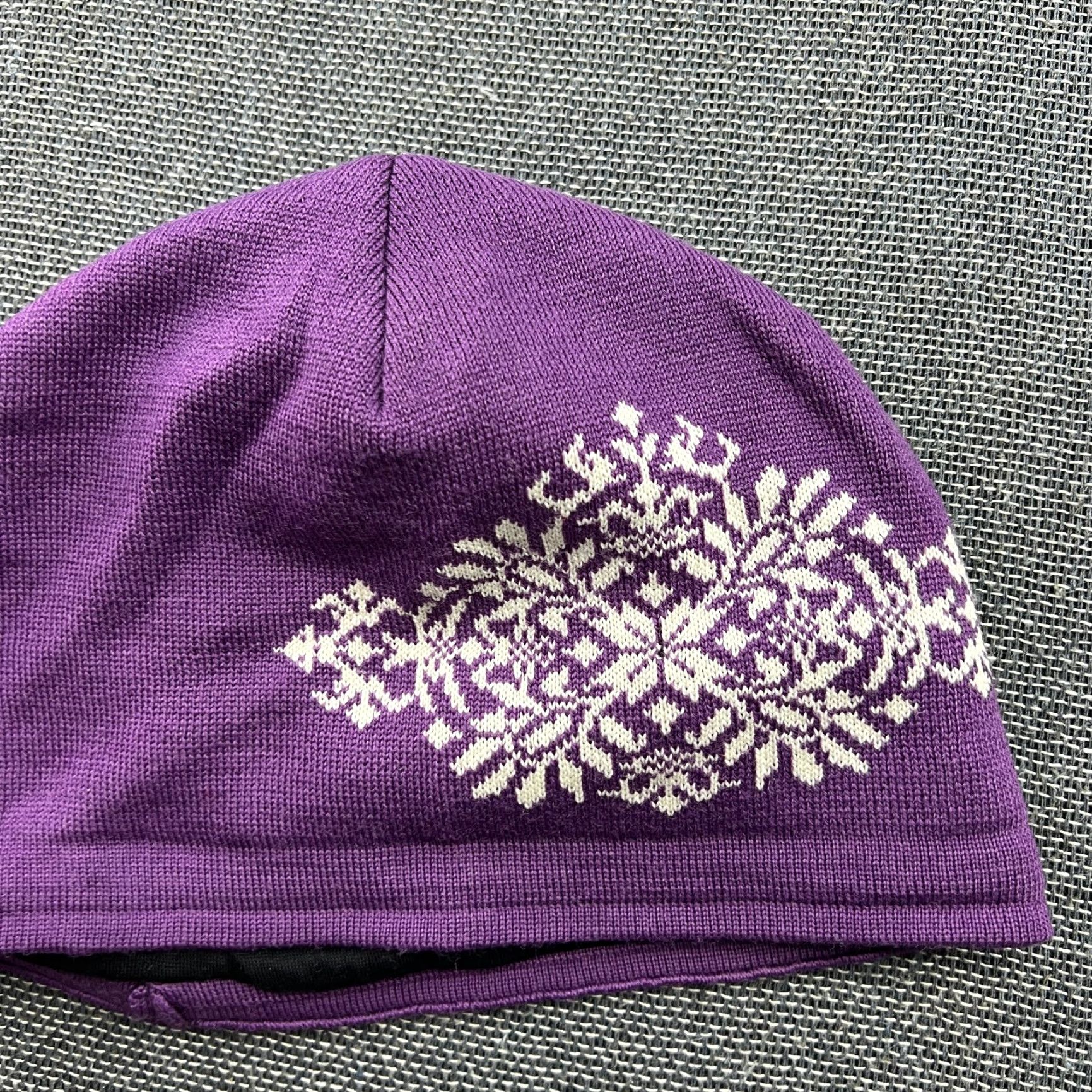 Dale Of Norway Dale of Norway Purple Beanie Hat One Size Merino Wool Lined Snowflake Winter Unisex Adults Beanie Size ONE SIZE - 2 Thumbnail
