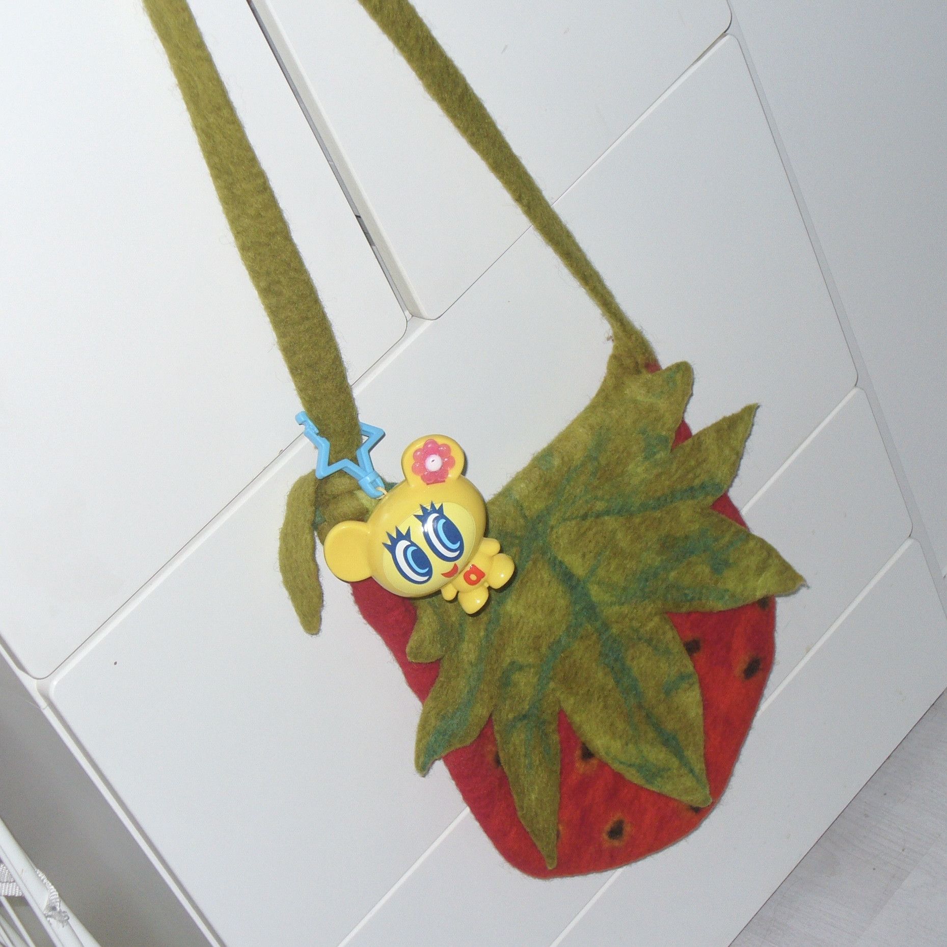 Angel Blue Angel Blue yellow bagcharm Size ONE SIZE - 4 Thumbnail