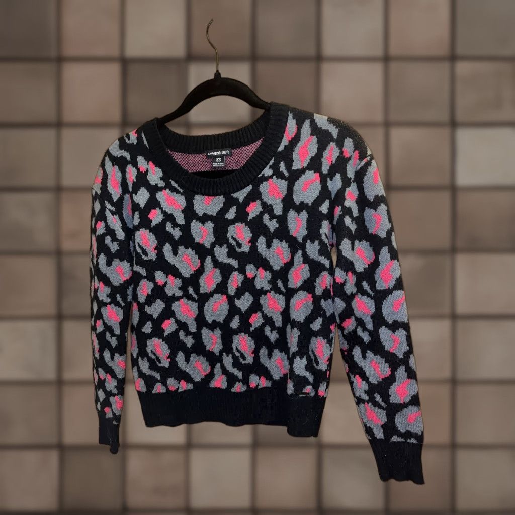 Ecko Unltd. VINTAGE Ecko Unltd Women Sweater XS Leopard Print Long Sleeve Crew Neck Pullover Casual Holiday Season Size XS / US 0-2 / IT 36-38 - 1 Thumbnail