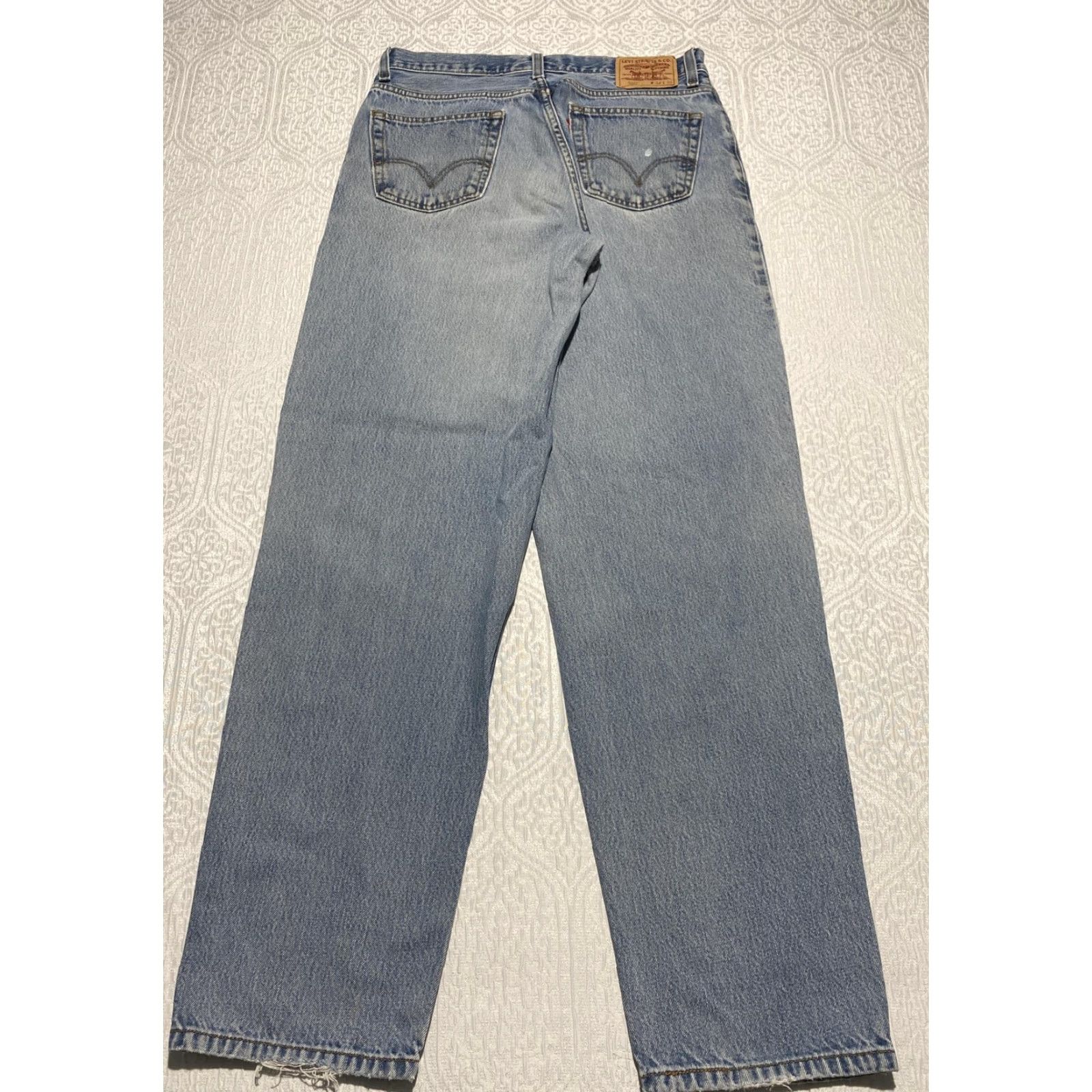 Levi's VINTAGE Levi's 560 Jeans Mens 34x36 Blue Comfort Fit Relaxed Tapered Leg Distressed Size US 34 / EU 50 - 6 Thumbnail