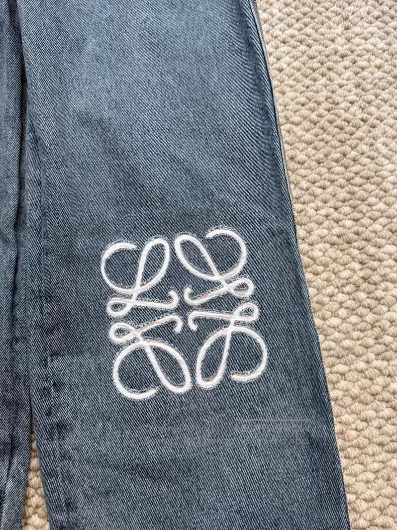 Loewe Loewe Anagram Logo Embroidered Denim Capri Pants Size 24" / US 00 / IT 34 - 2 Thumbnail