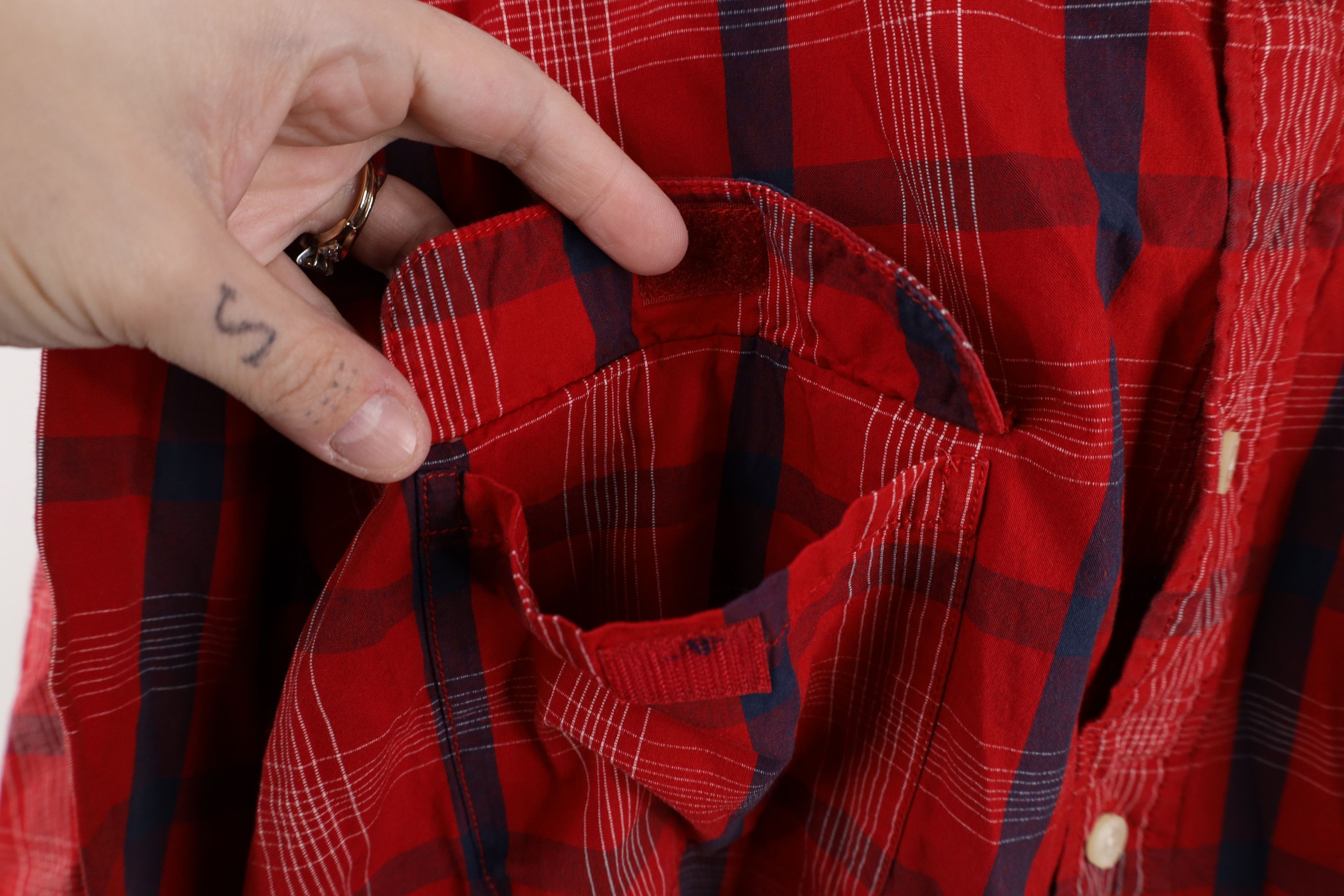 Tommy Hilfiger × Vintage Vintage 90s Tommy Hilfiger Spell Collared Board Button Shirt Size US XL / EU 56 / 4 - 5 Thumbnail