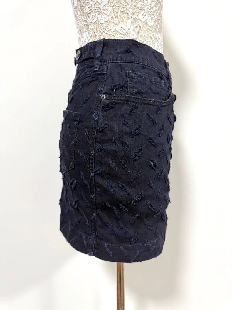 Vivienne Westwood Vivienne Westwood sizeM Cut and tear mini jeans skirt baggy Size 24" / US 00 / IT 34 - 3 Thumbnail